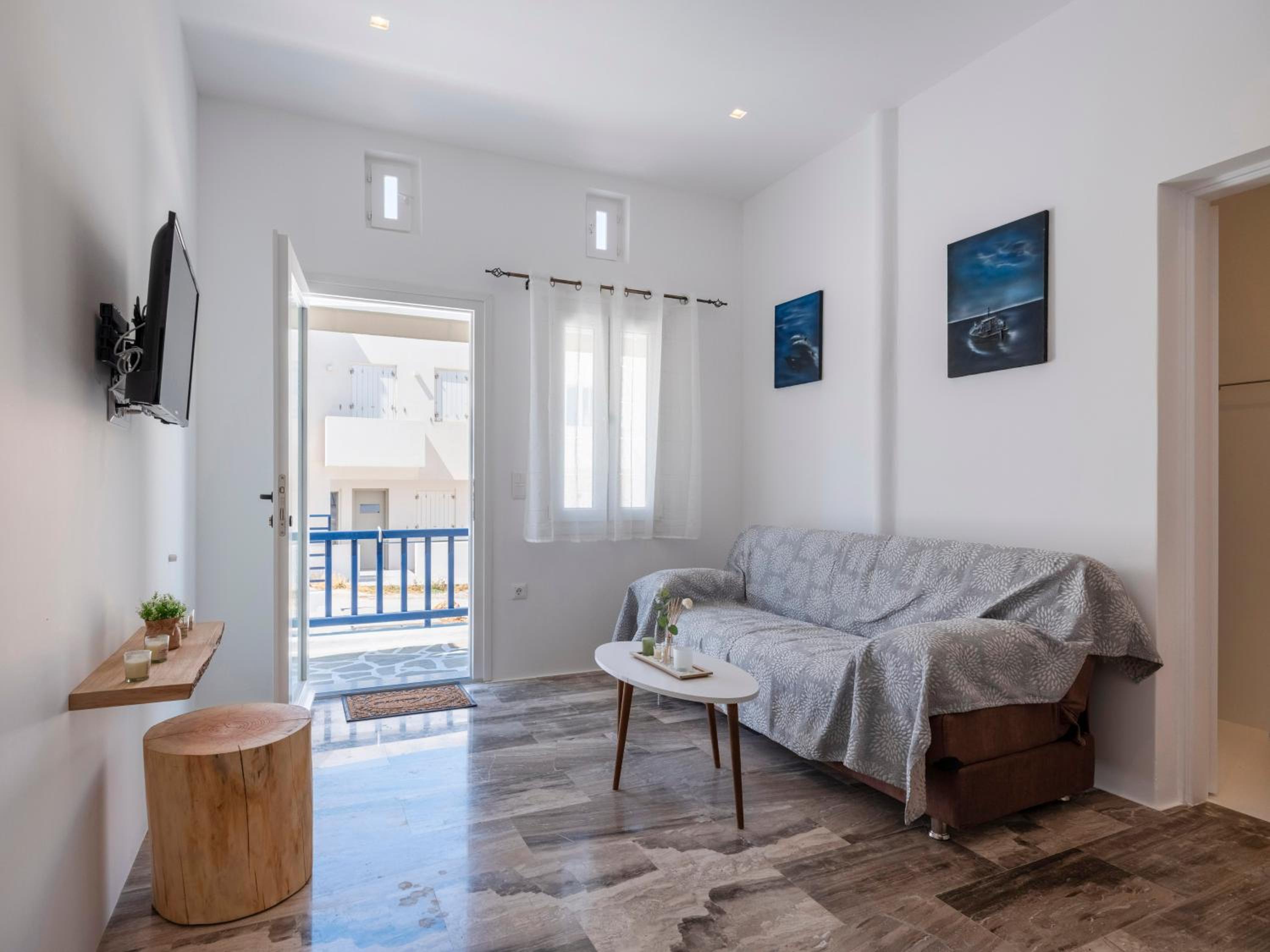 Ela Suites