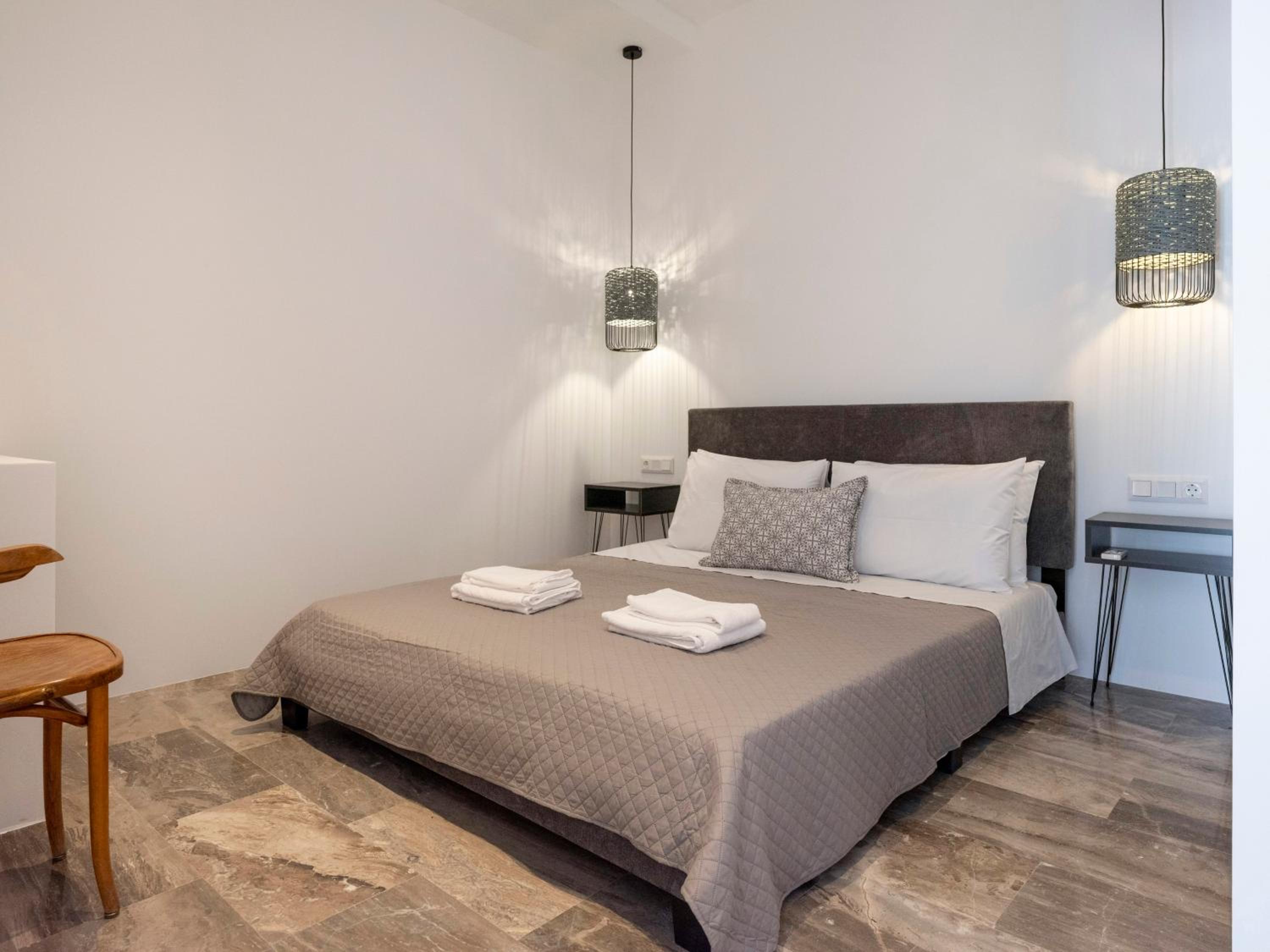 Ela Suites