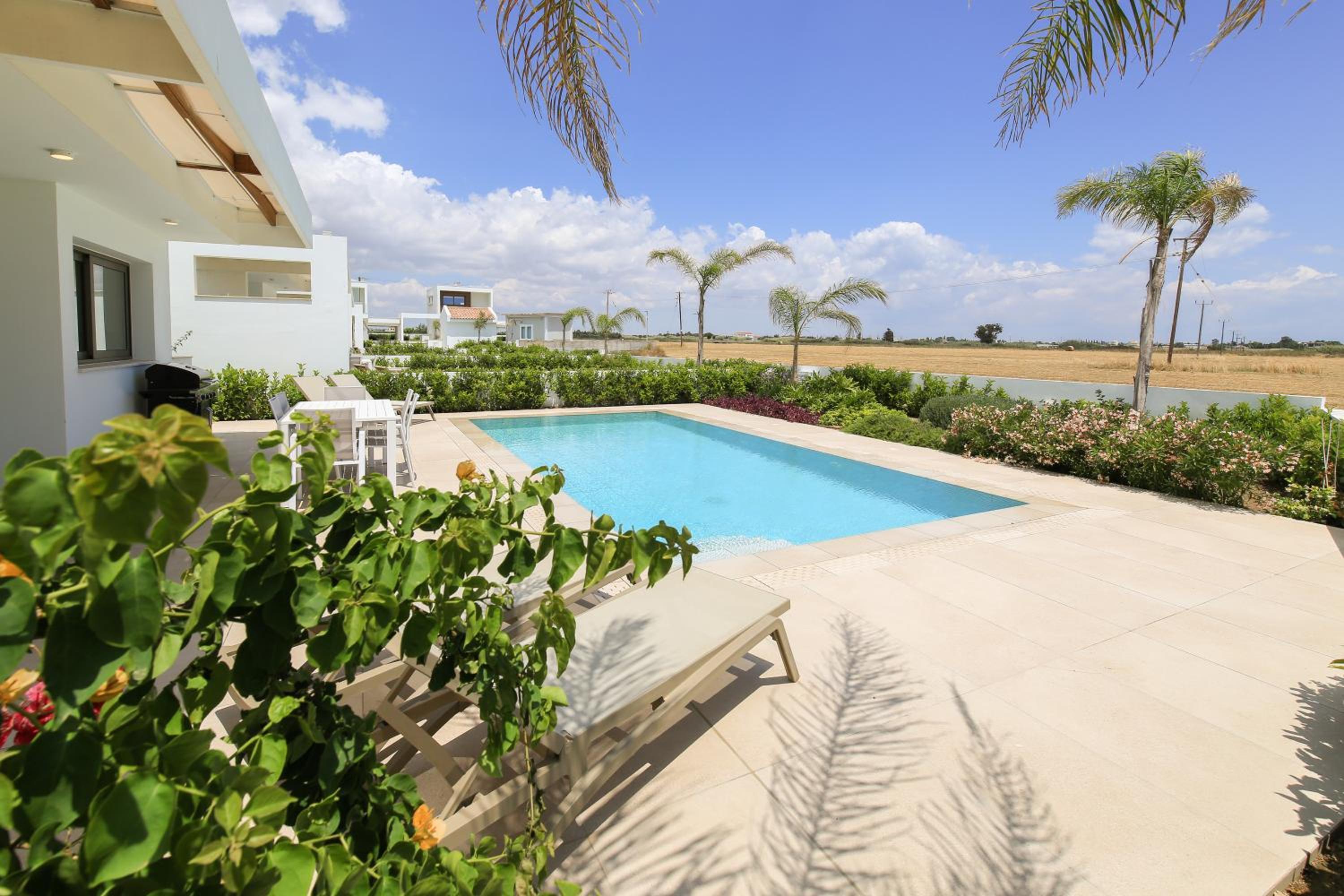 Serenity Waves Villa 27