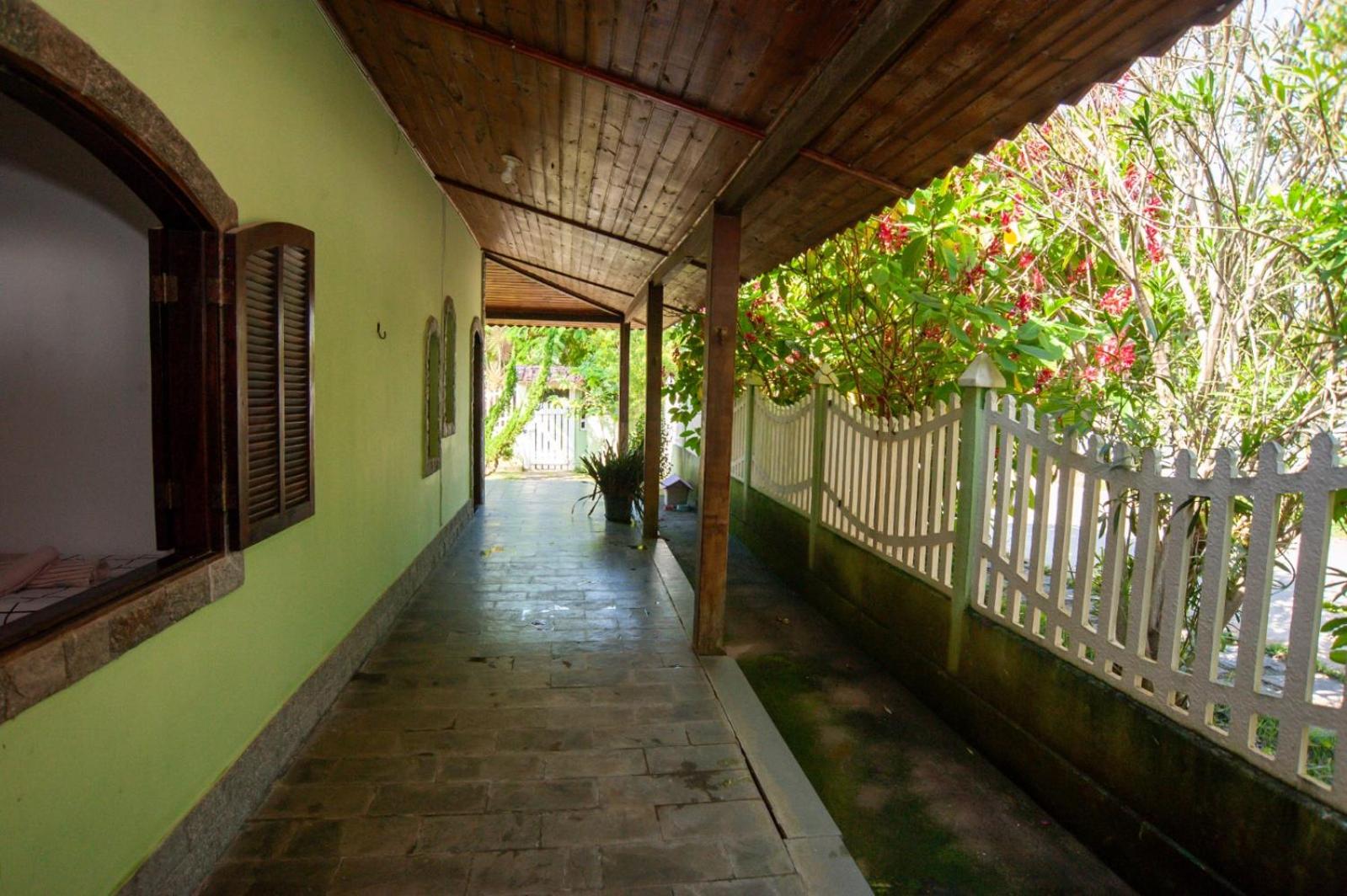 Casa Verde - 2km da Praia de Itaúna