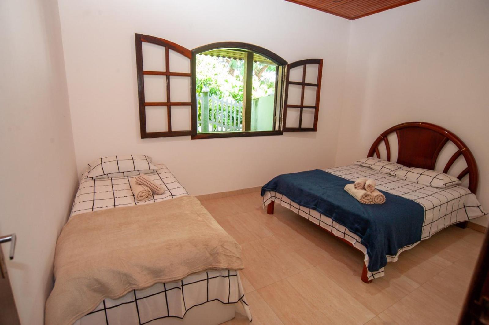 Casa Verde - 2km da Praia de Itaúna