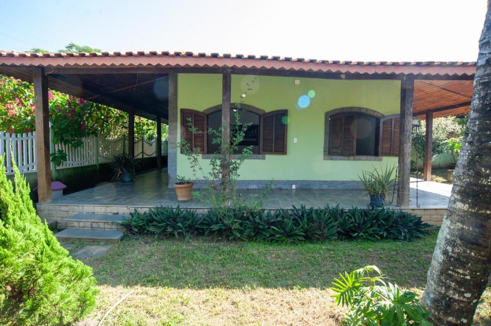 Casa Verde - 2km da Praia de Itaúna