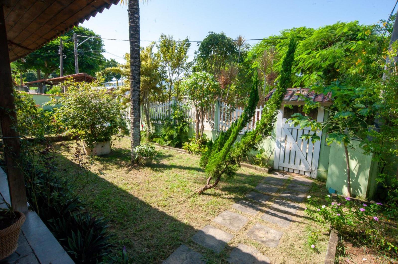 Casa Verde - 2km da Praia de Itaúna