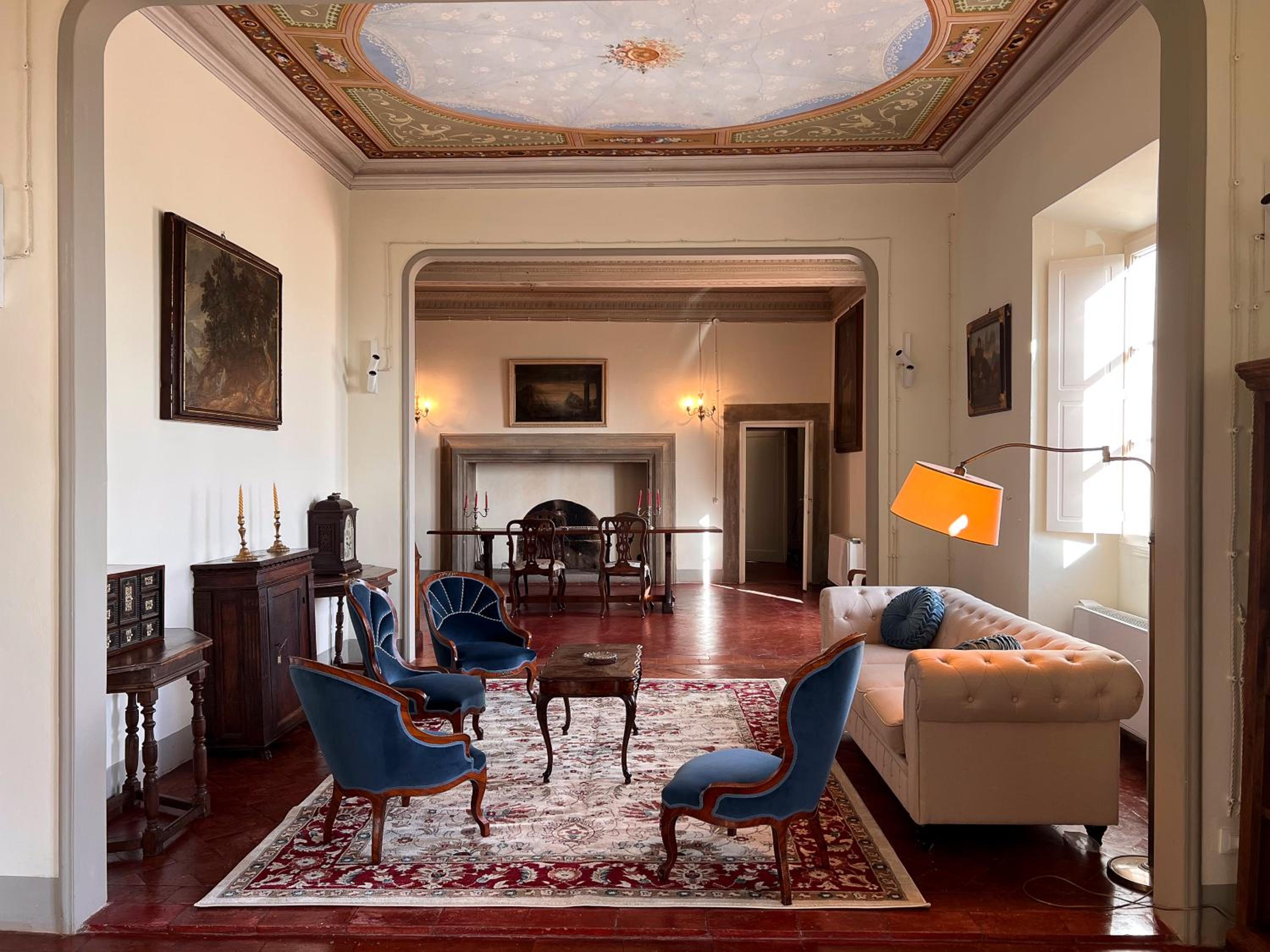lounge