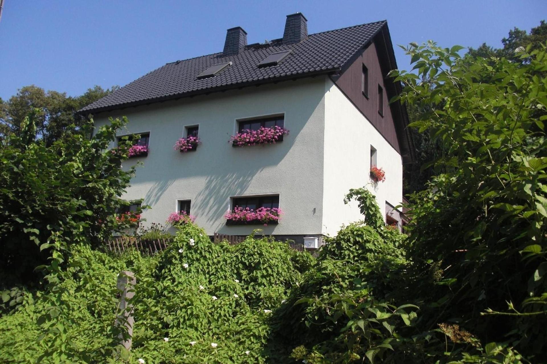 Gemutliche Ferienwohnung in Stollberg im Erzgebirge mit kleiner Terrasse - Property Image 9