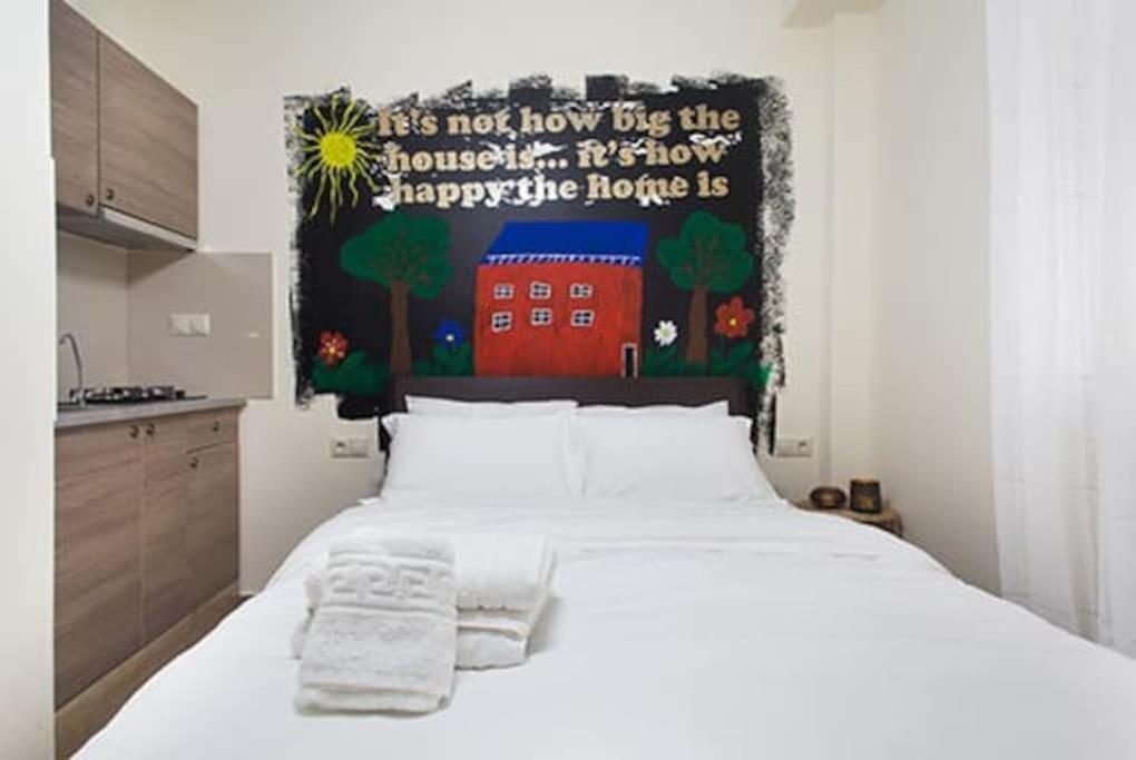 A comfortable small studio nearby Acropolis 203