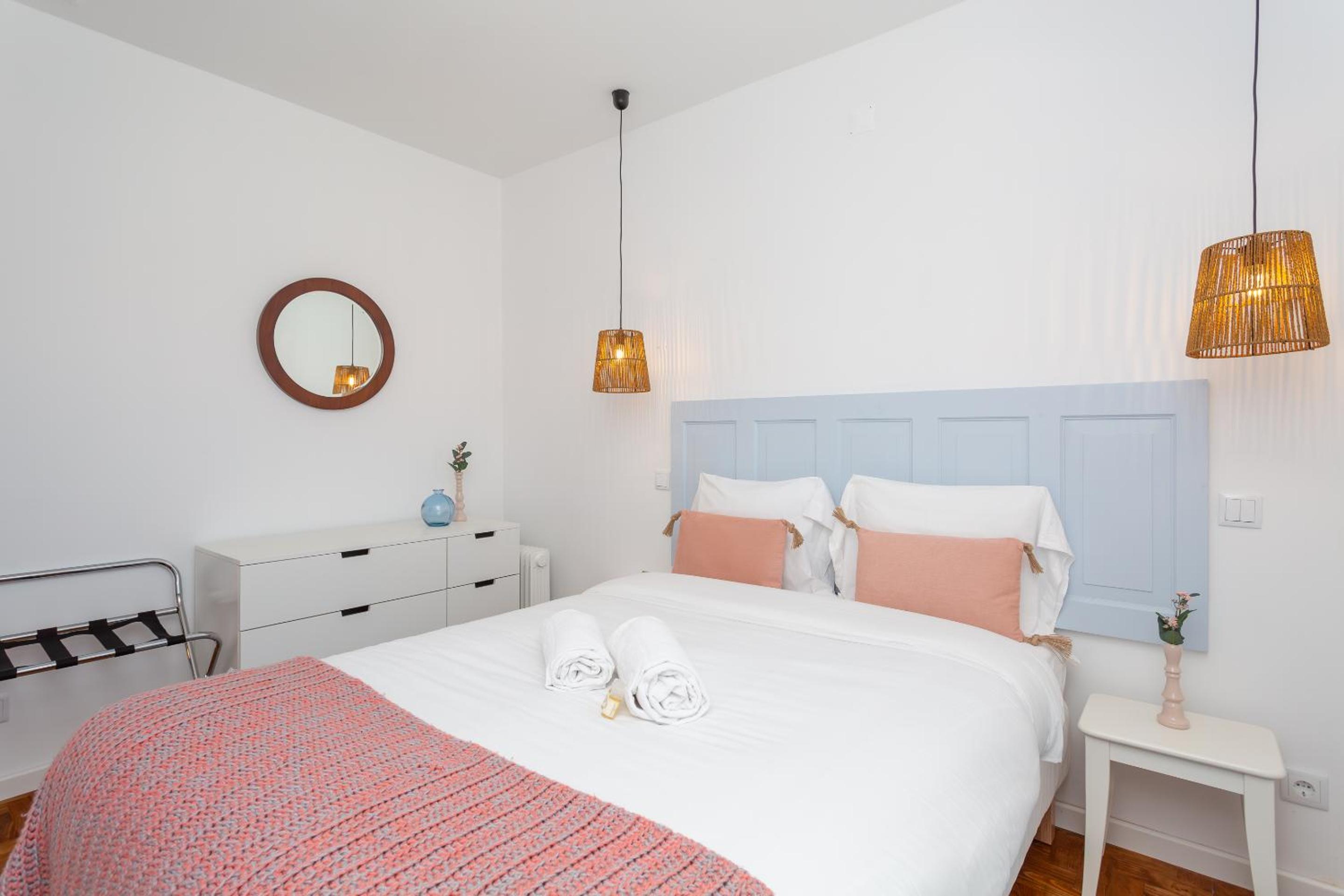 BeGuest Cascais Blue Family Home view 2
