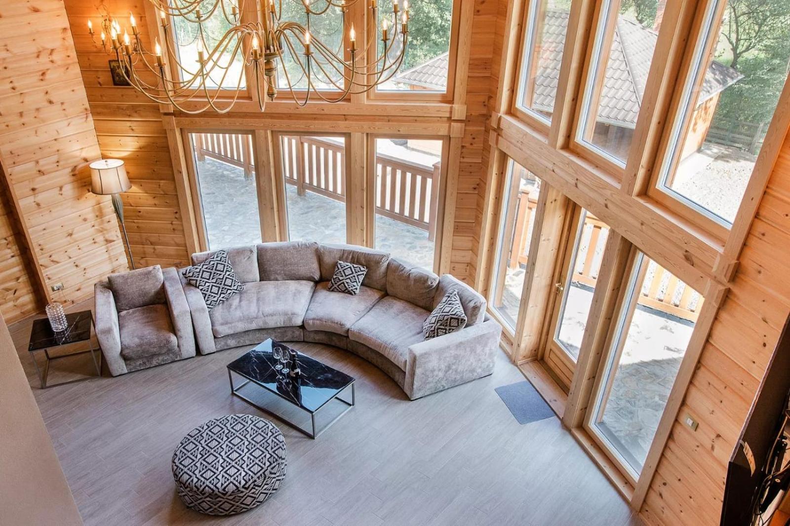 Transylvania Mountain Chalet