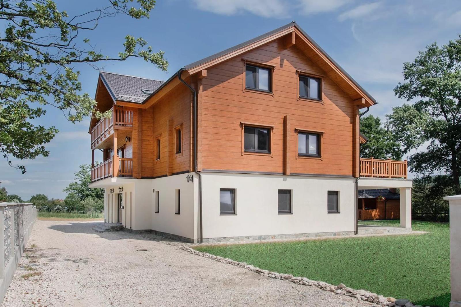 Transylvania Mountain Chalet