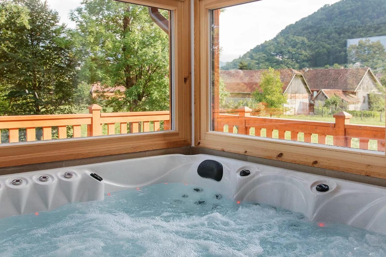Transylvania Mountain Chalet