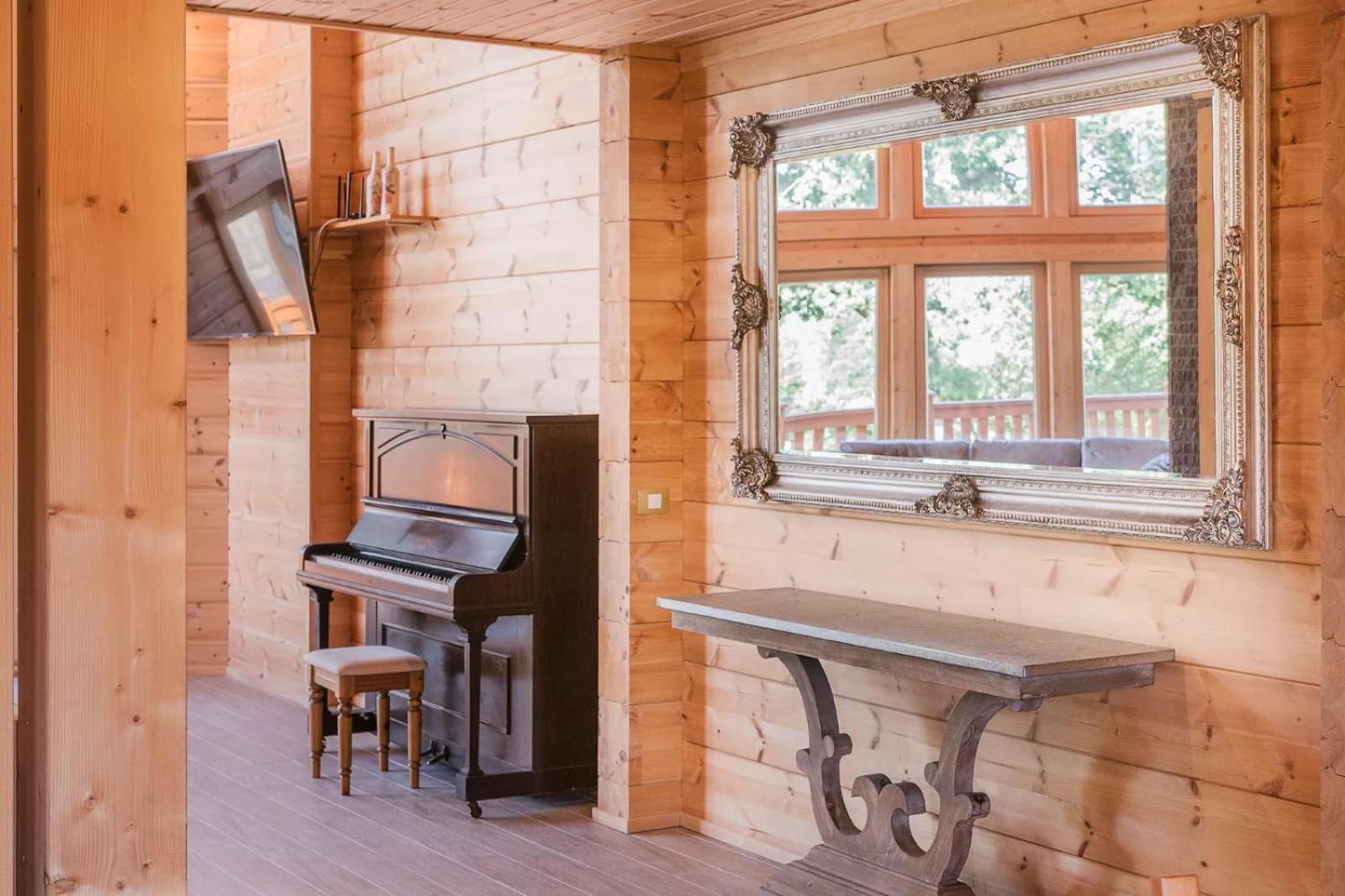 Transylvania Mountain Chalet
