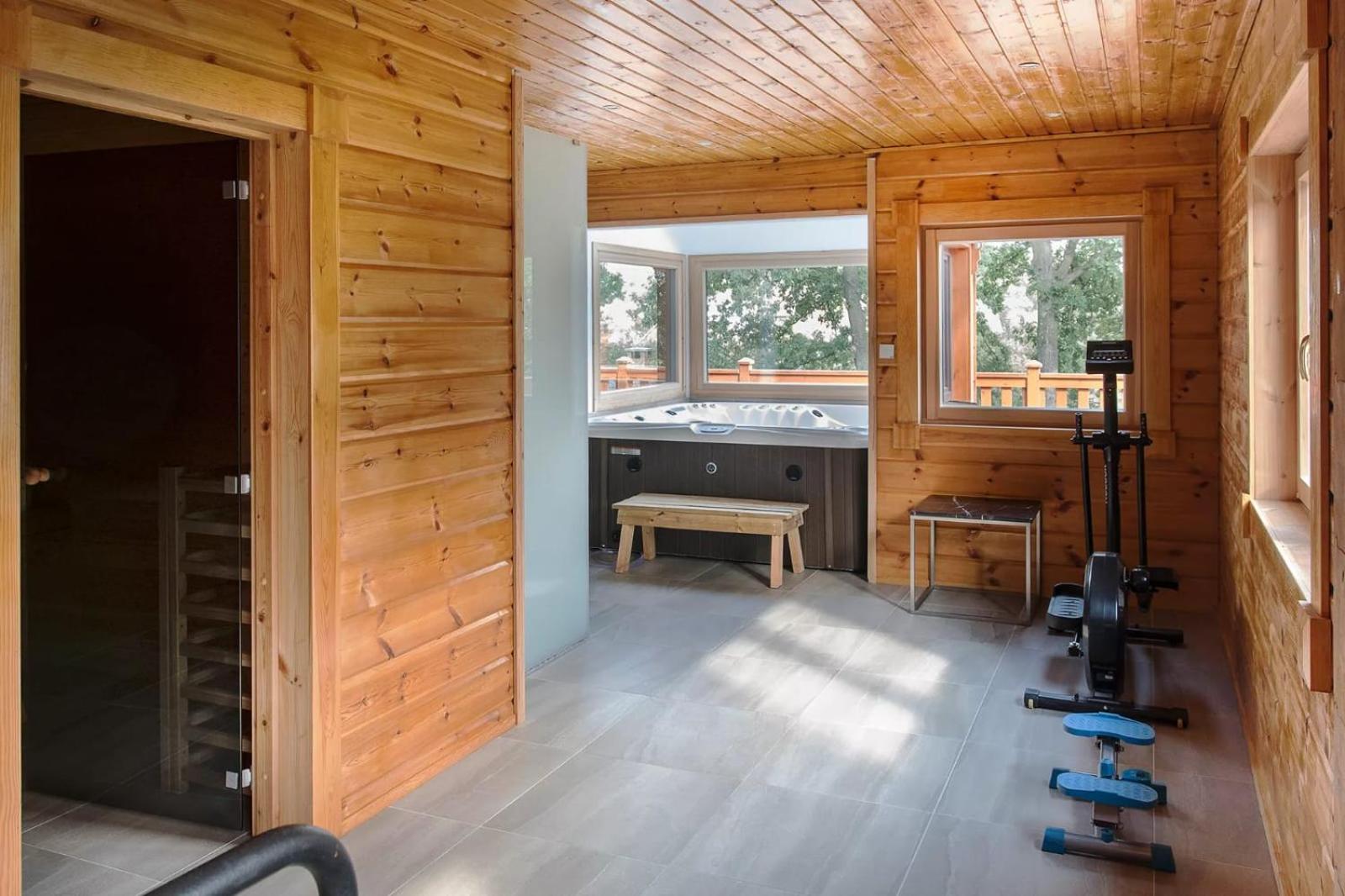 Transylvania Mountain Chalet