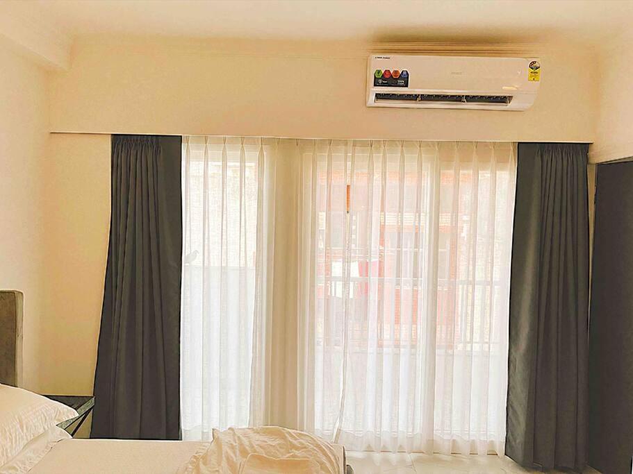 Near Airport Minimalistic Studio Apartment