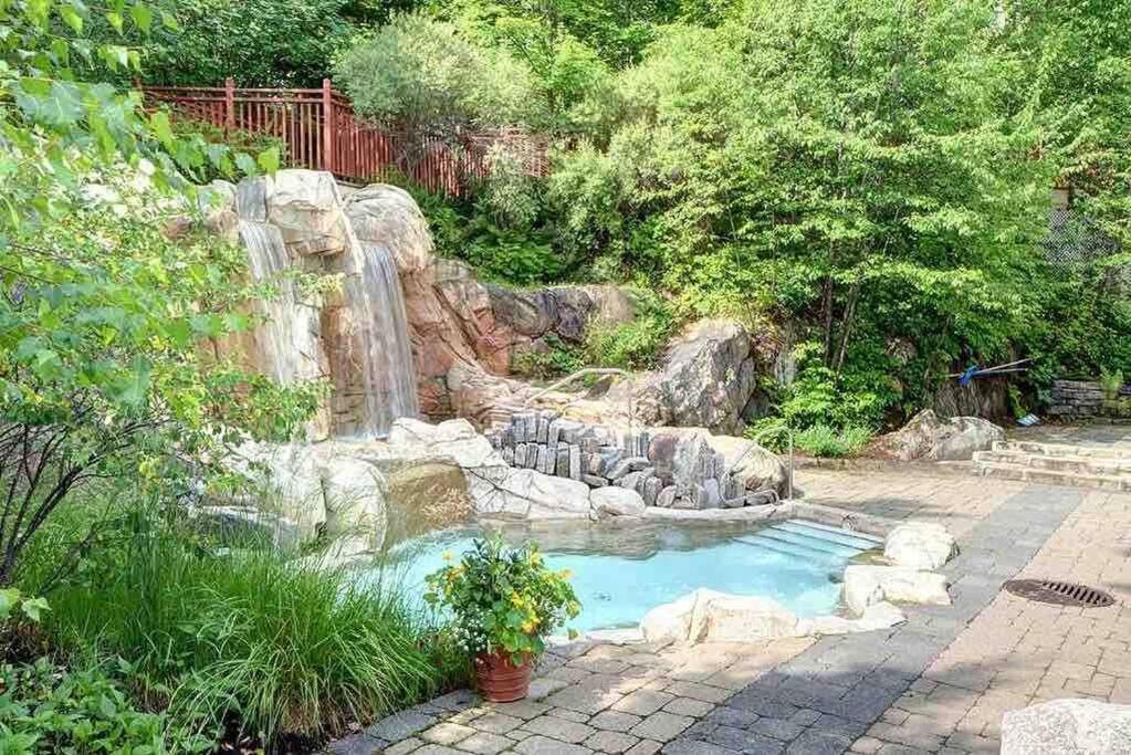 Beautiful Condo located in Mont-Tremblant