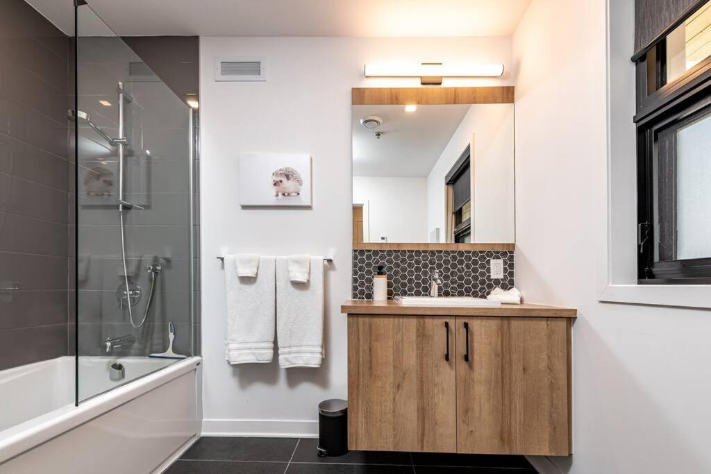Beautiful Condo located in Mont-Tremblant