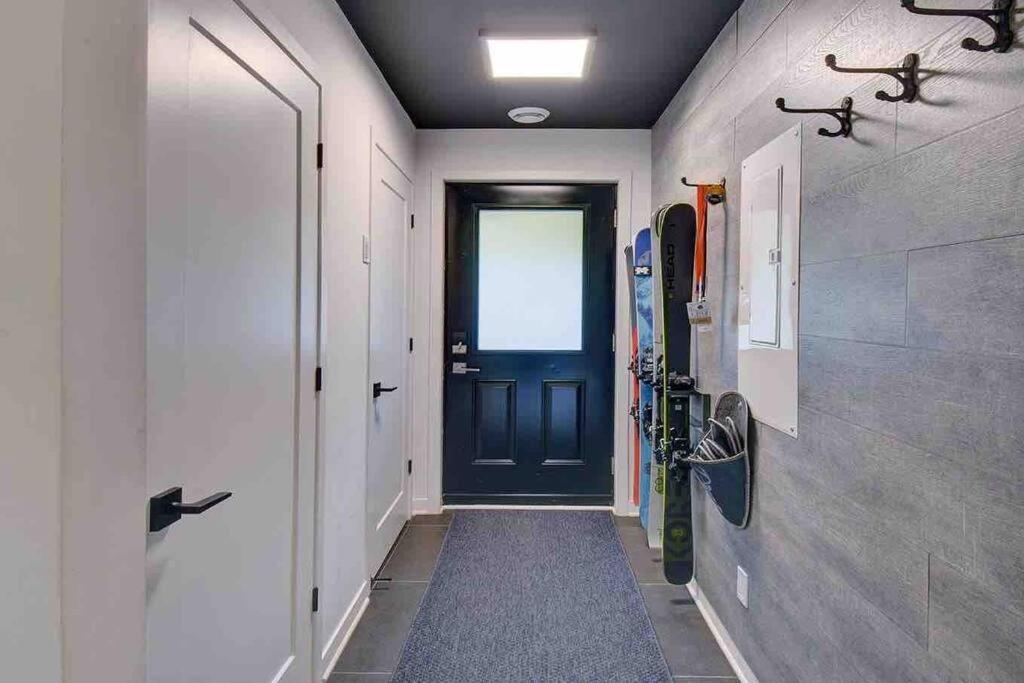 Beautiful Condo located in Mont-Tremblant