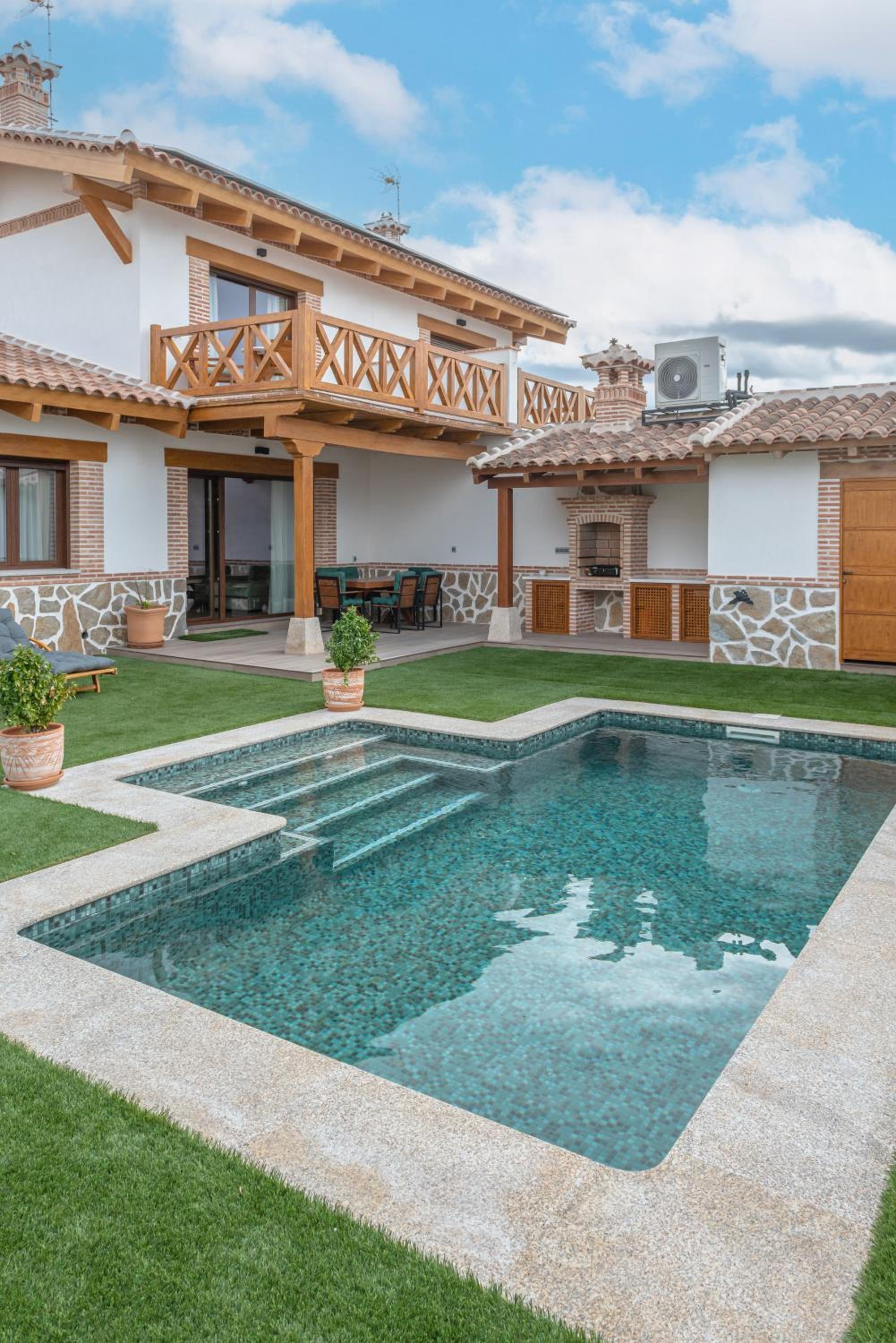 Arandas Village