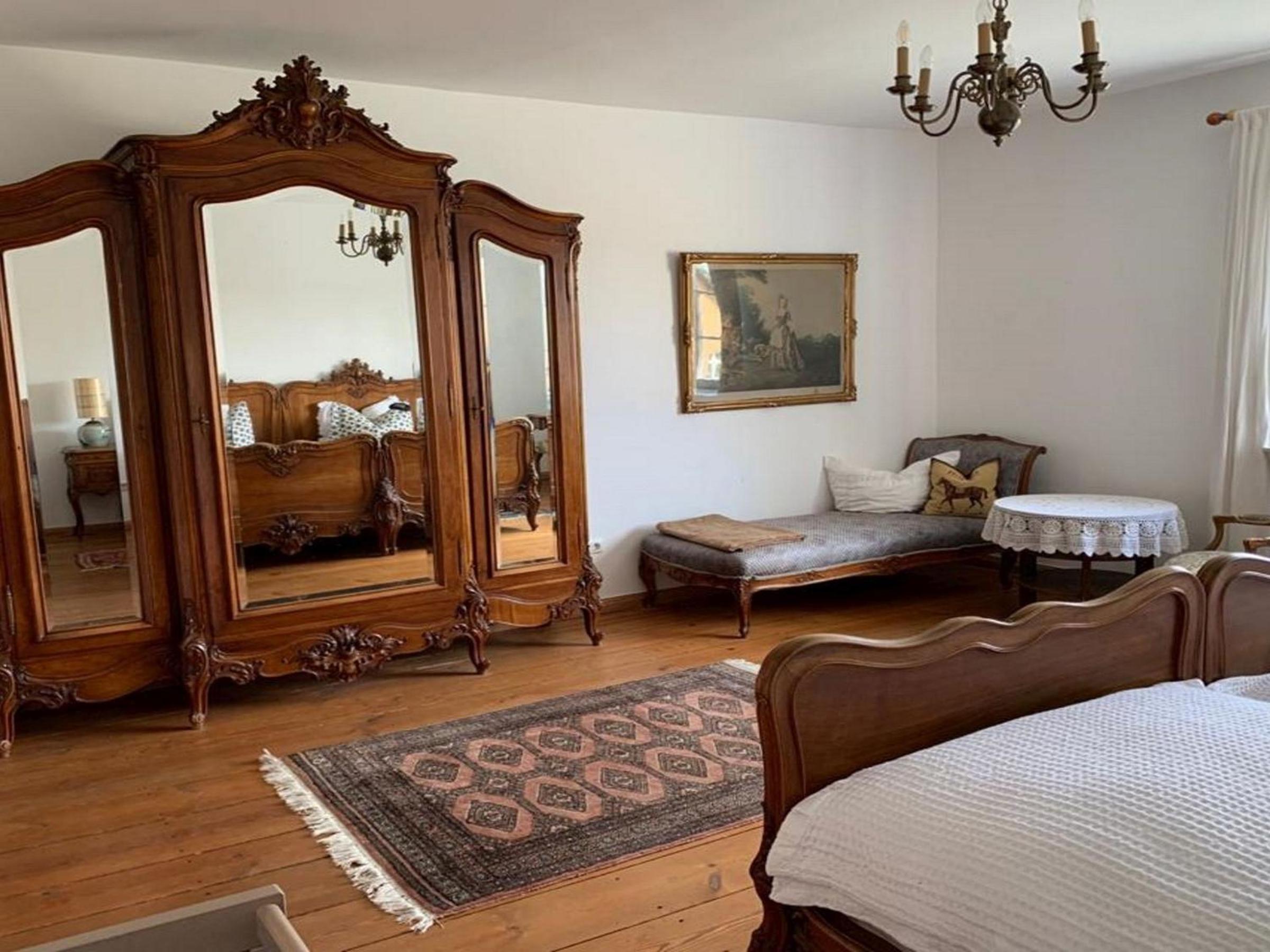 Ferienwohnungen Luisenhof Paretz