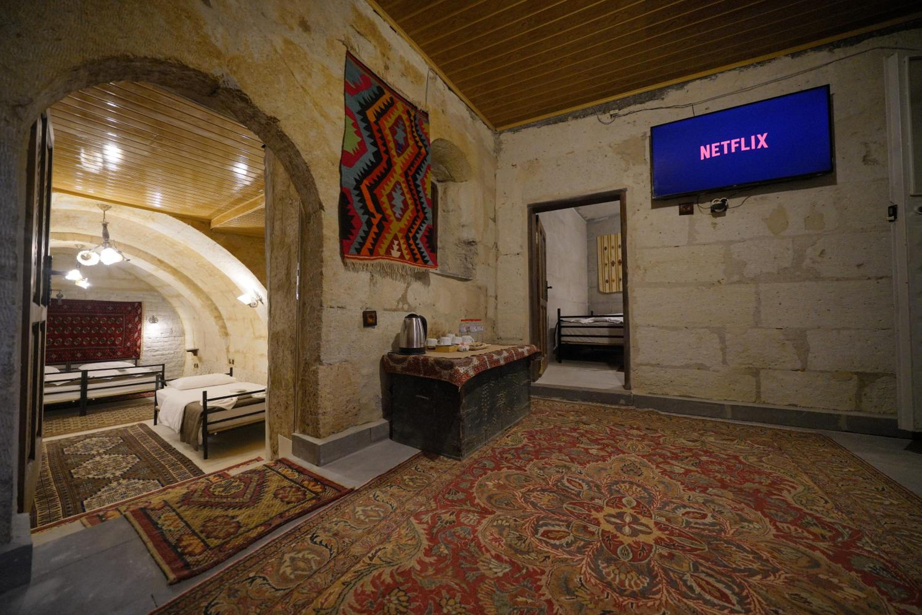 View Cave Hotel - Image 225