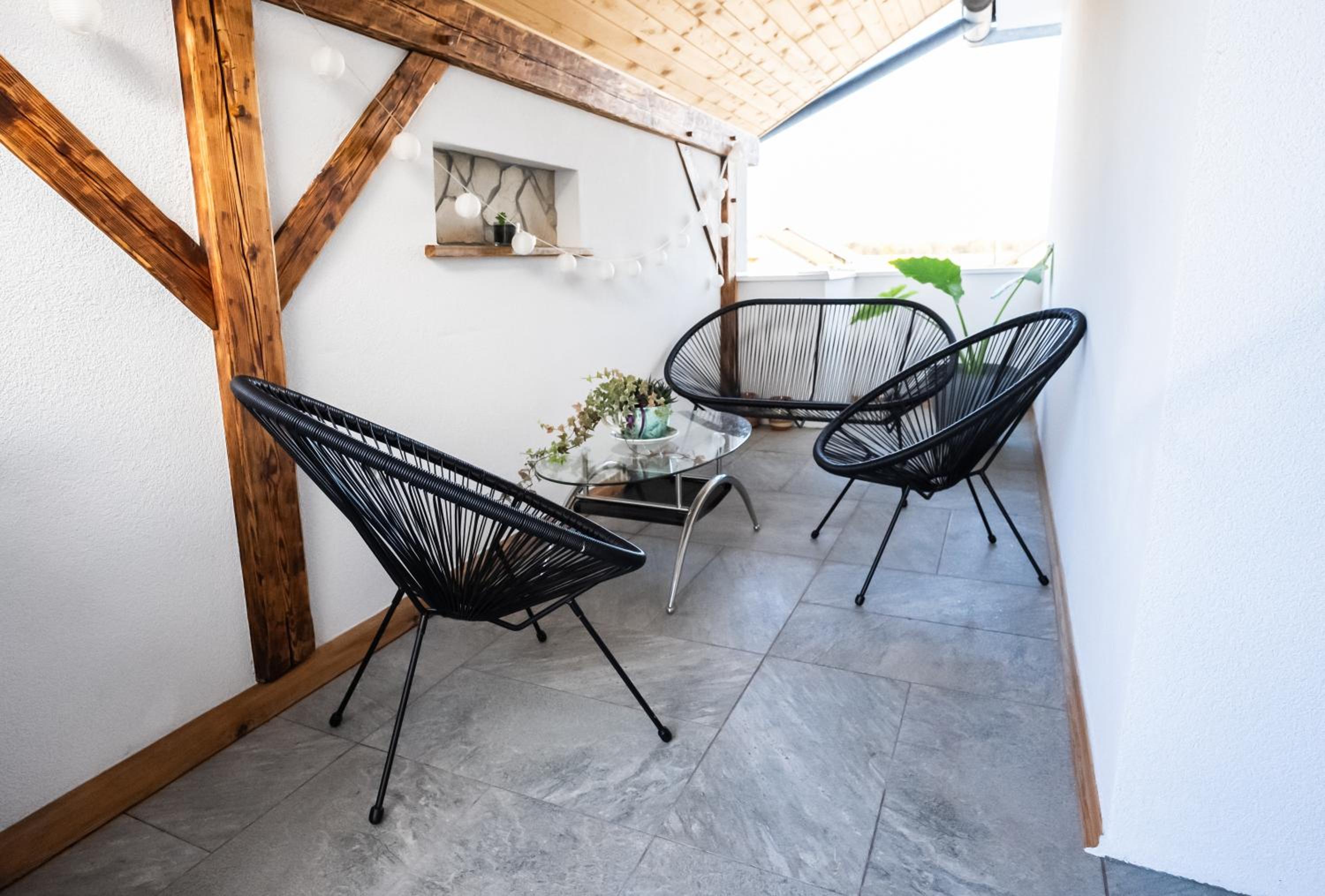 Luxe Apartments