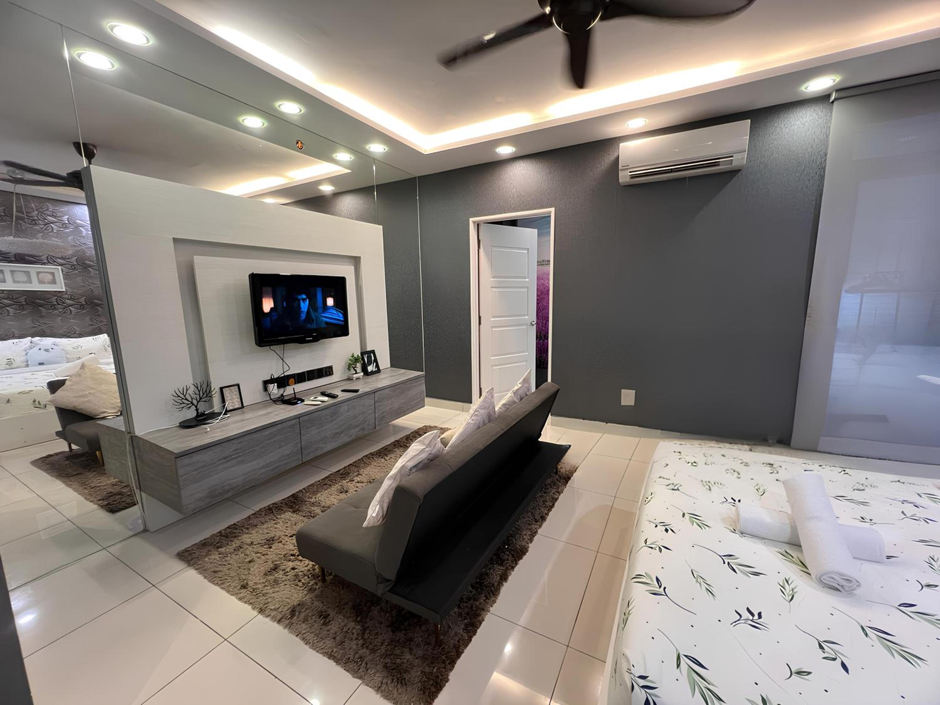 Mansion One l 5pax 1R1B l Cityview l Gleneagle l by PerfectSweetHome photo 2