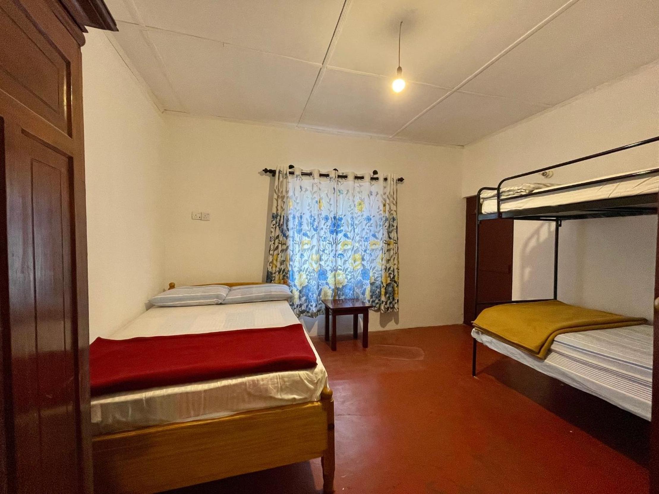 Modern Nature Retreat - Private Holiday Home in Bandarawela Hills view 2