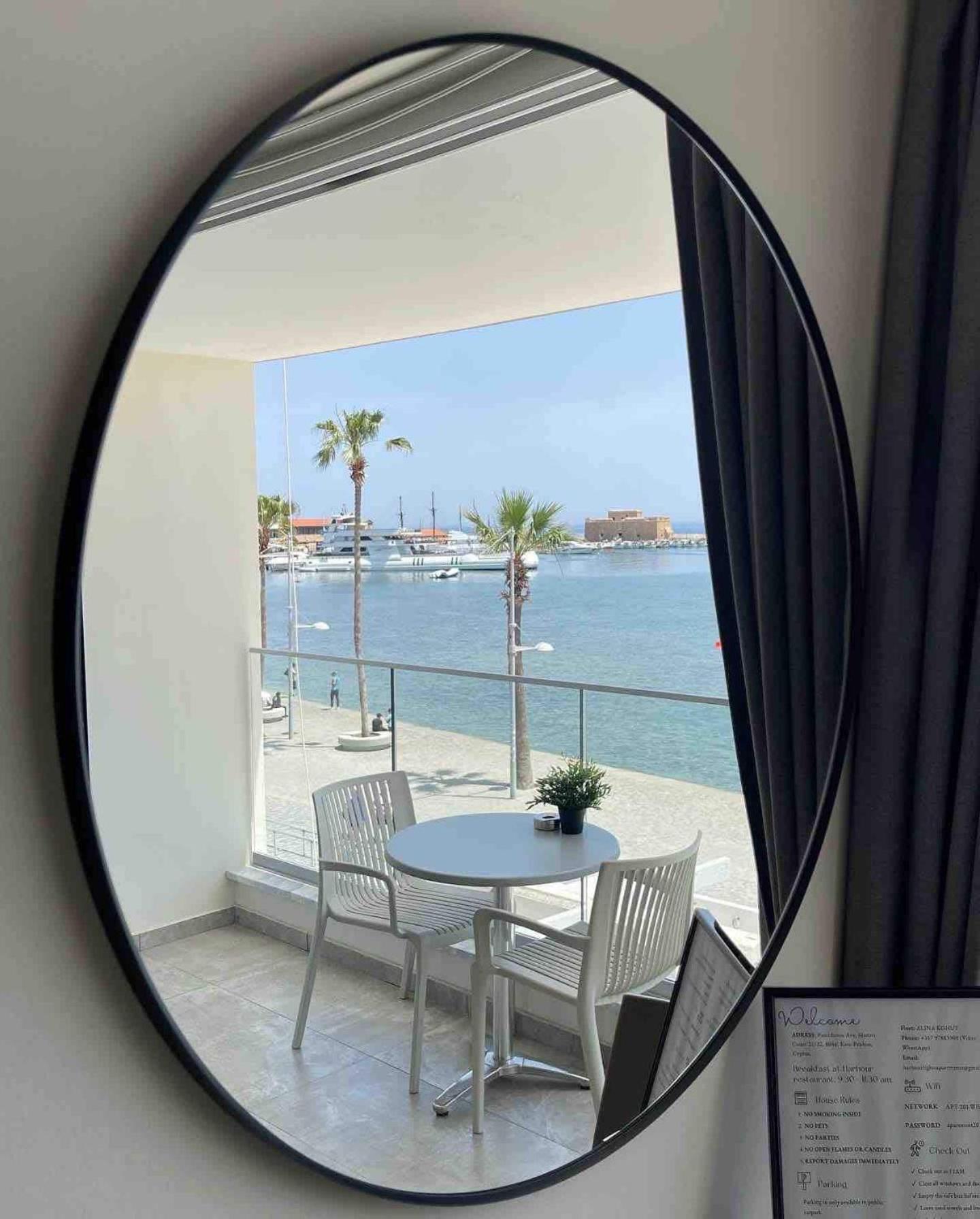 Harbour Lights Studio Apartments