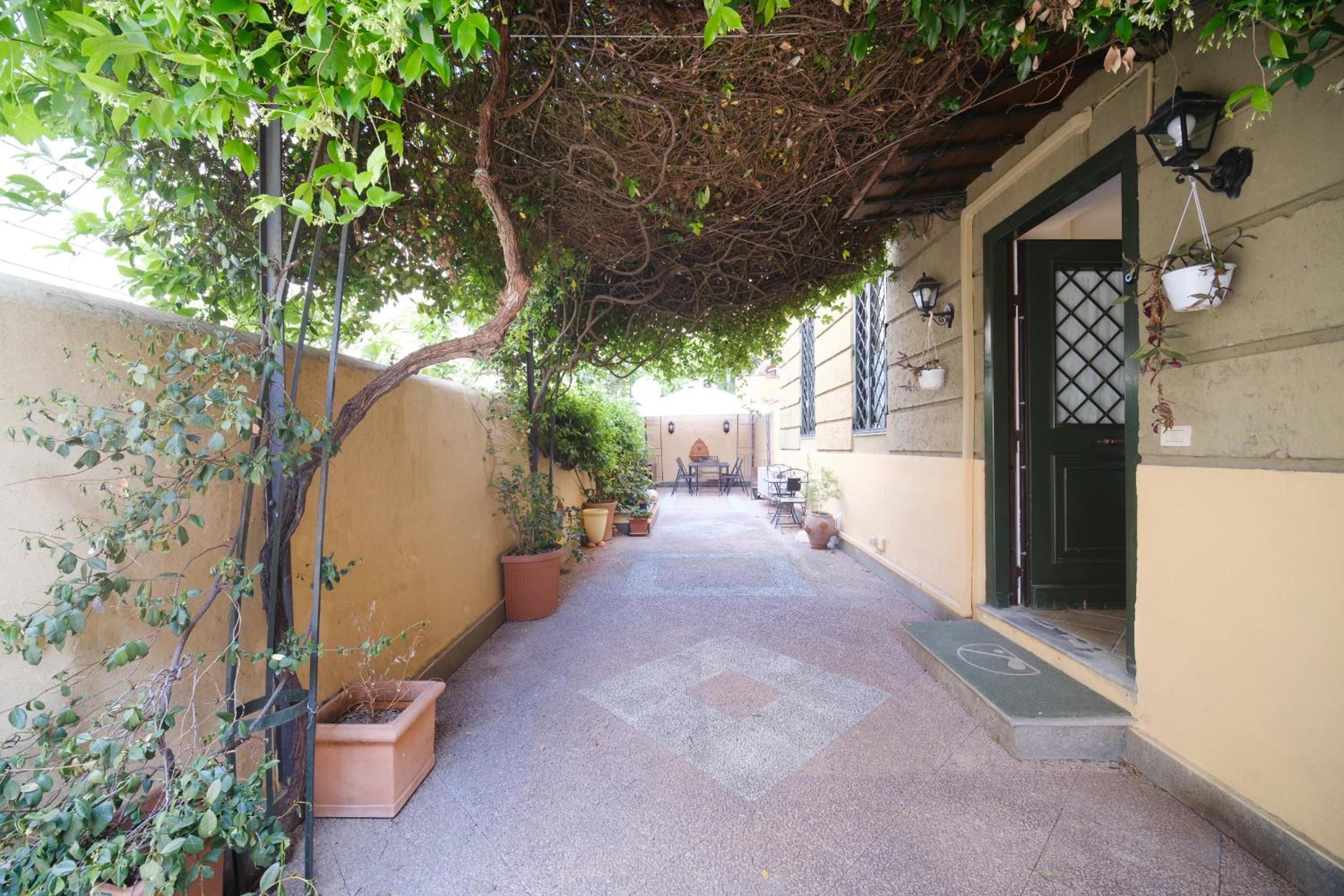 La Casa del Capitano by BuddyRent