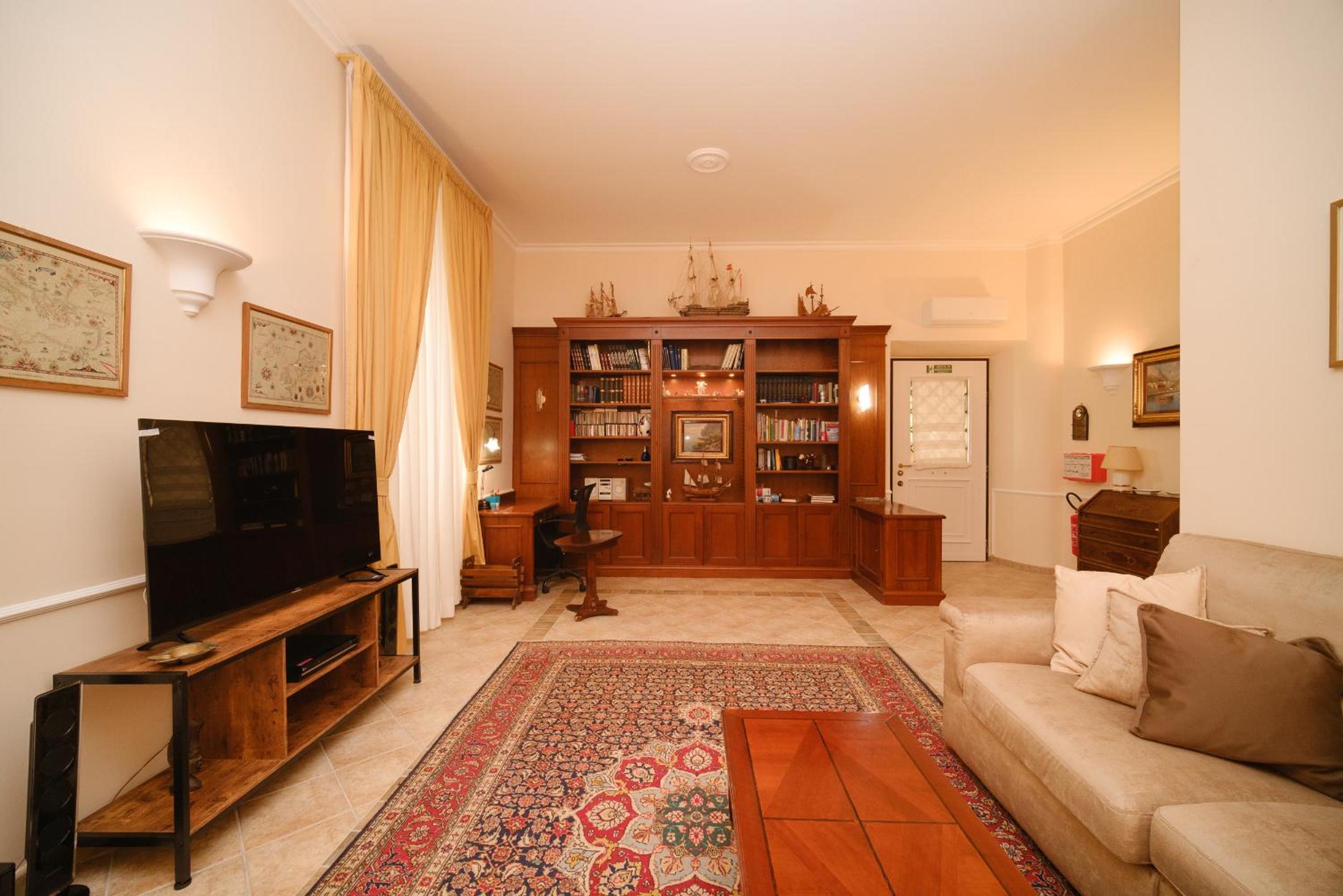 La Casa del Capitano by BuddyRent