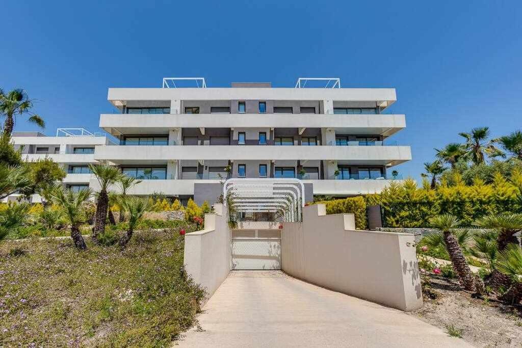 Exclusiva Sky Villa en Las Colinas Resort