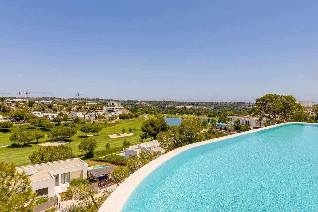 Exclusiva Sky Villa en Las Colinas Resort
