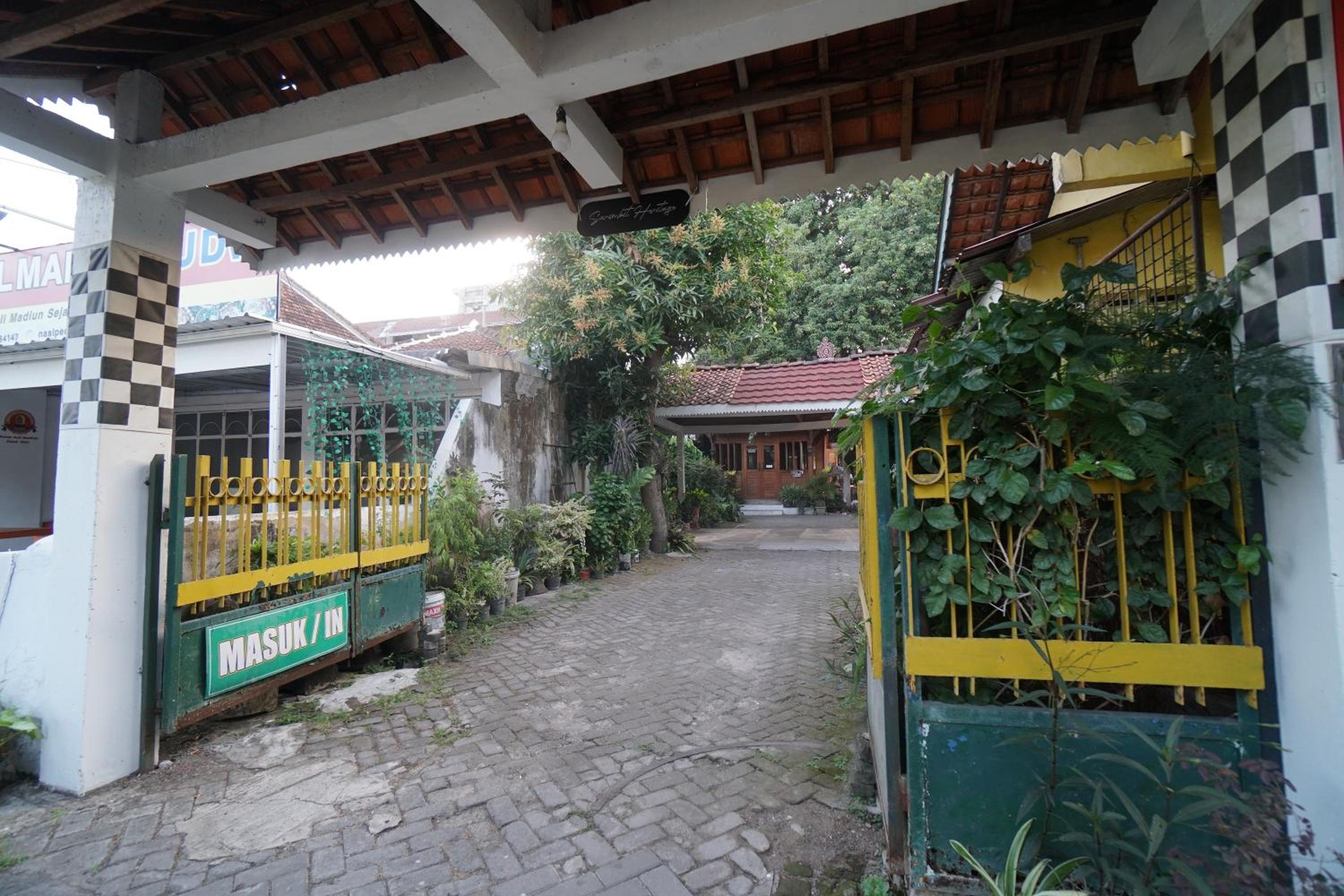 Villa Sarimbit