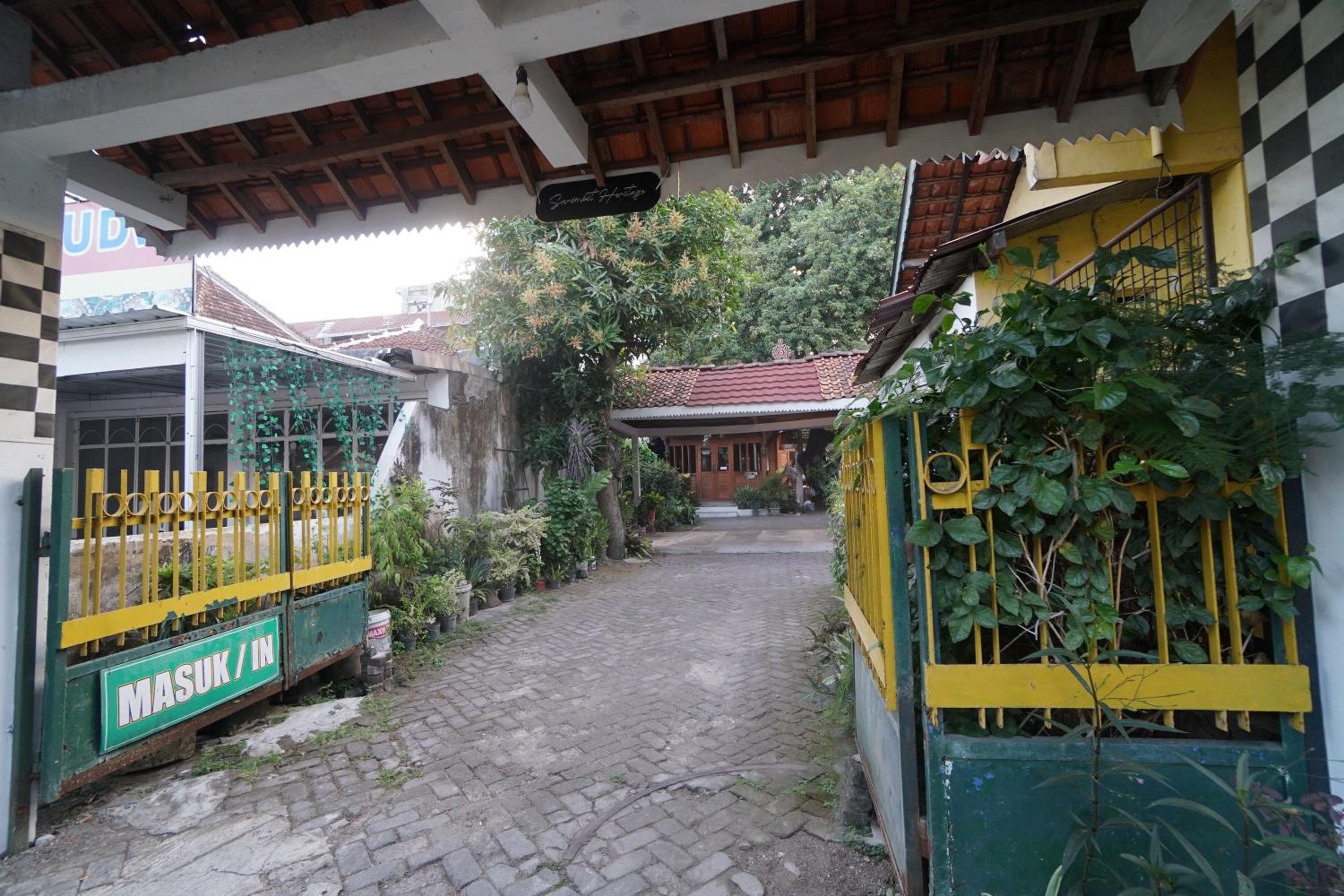 Villa Sarimbit