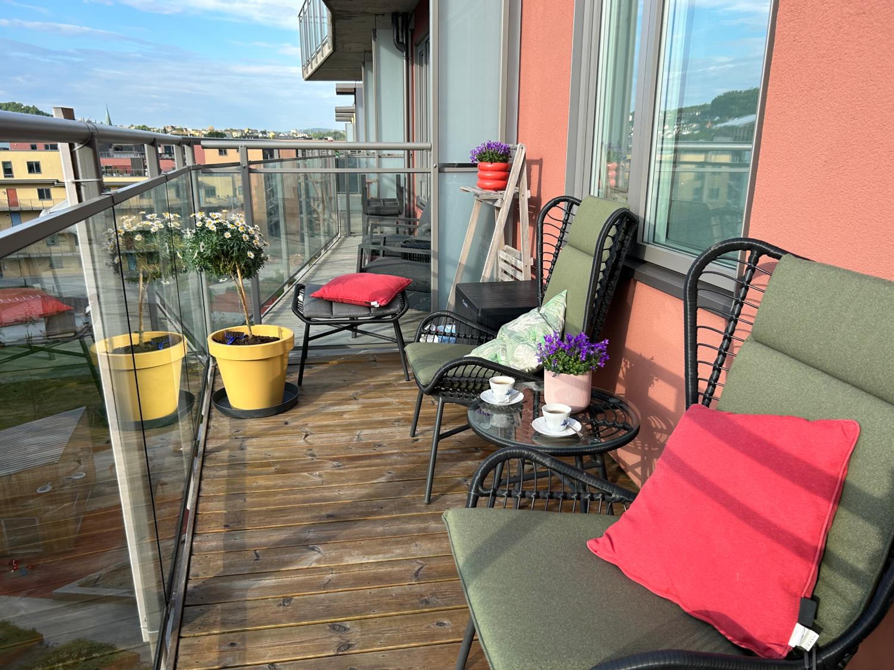 balance & terrace