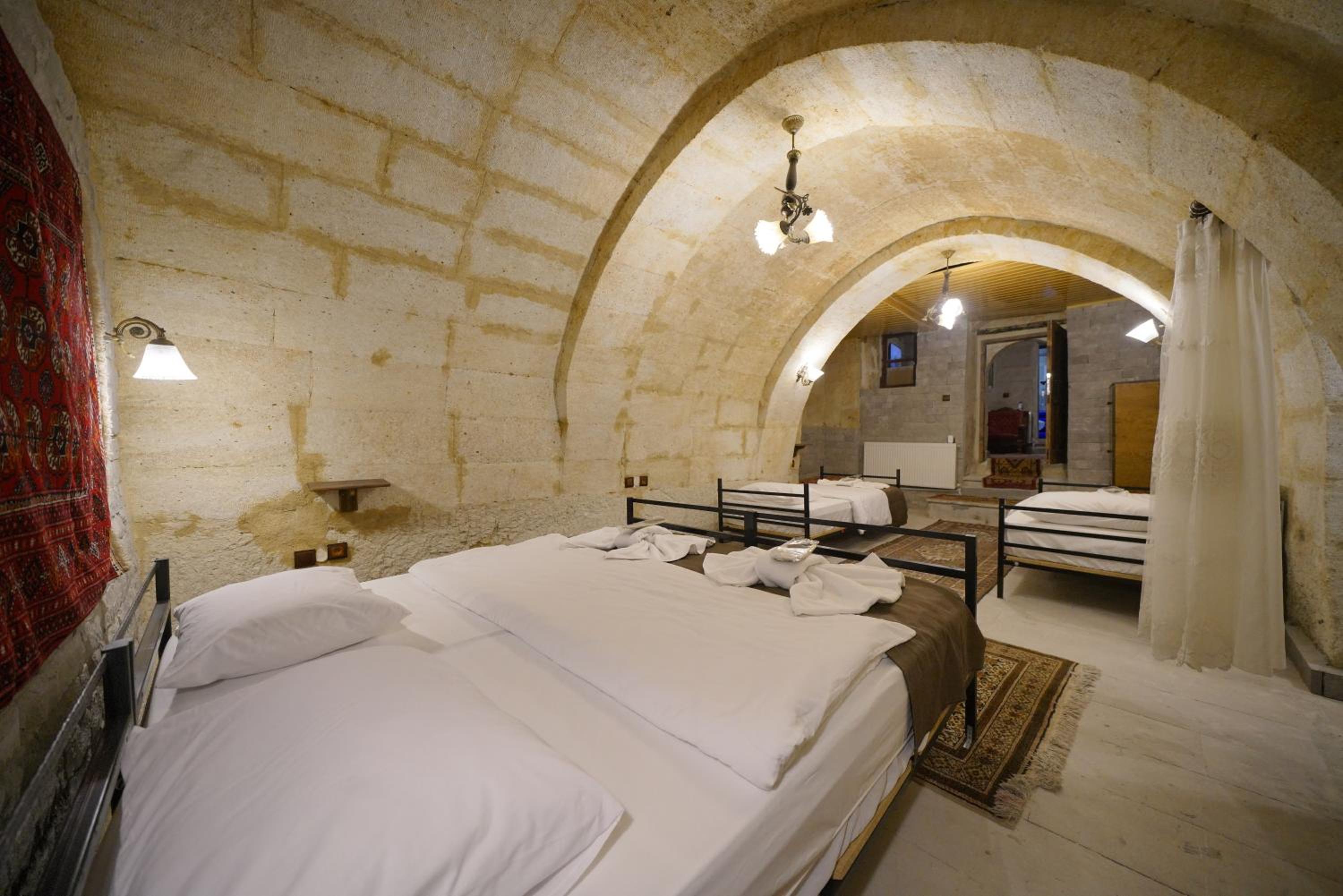 View Cave Hotel - Image 235