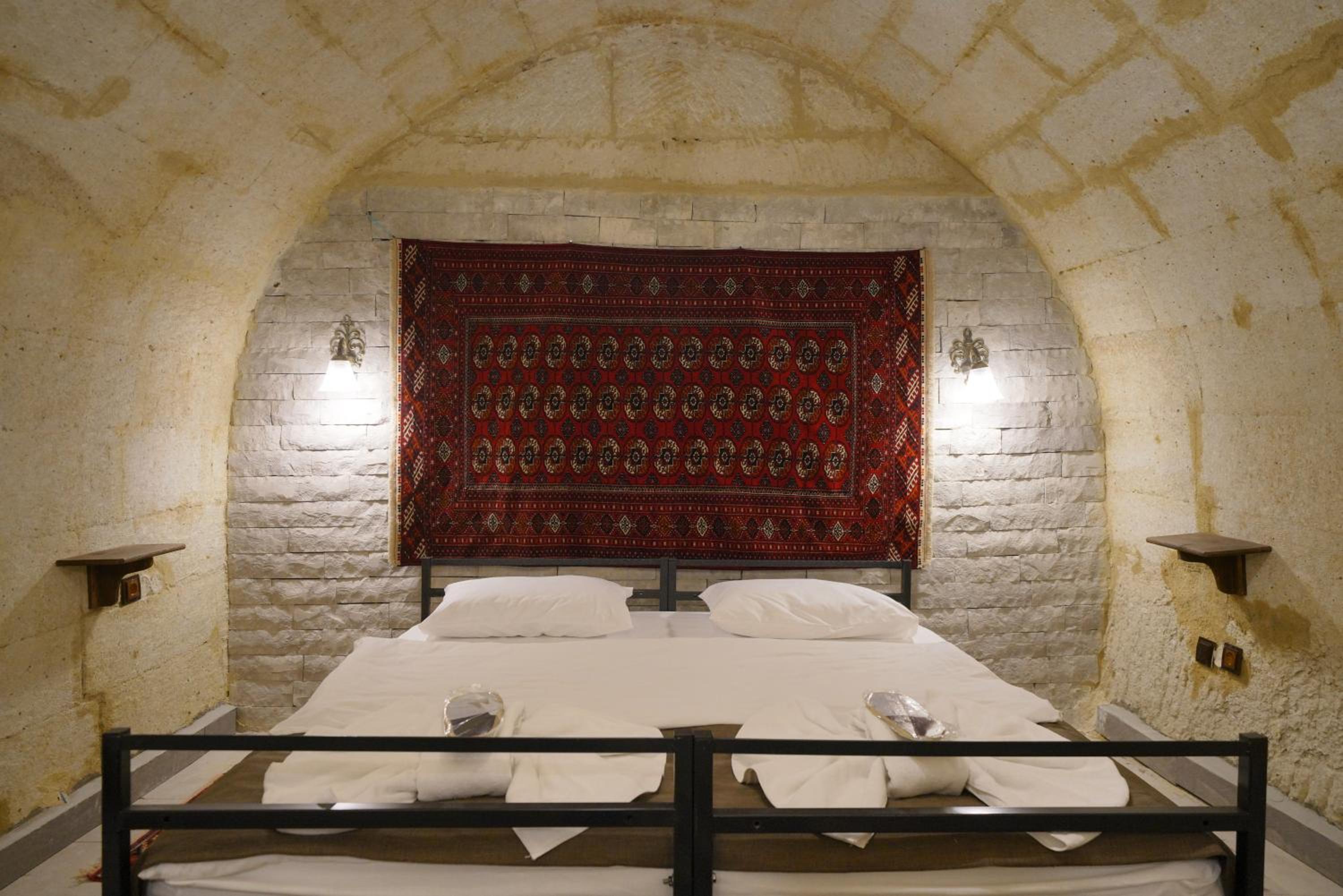 View Cave Hotel - Image 233