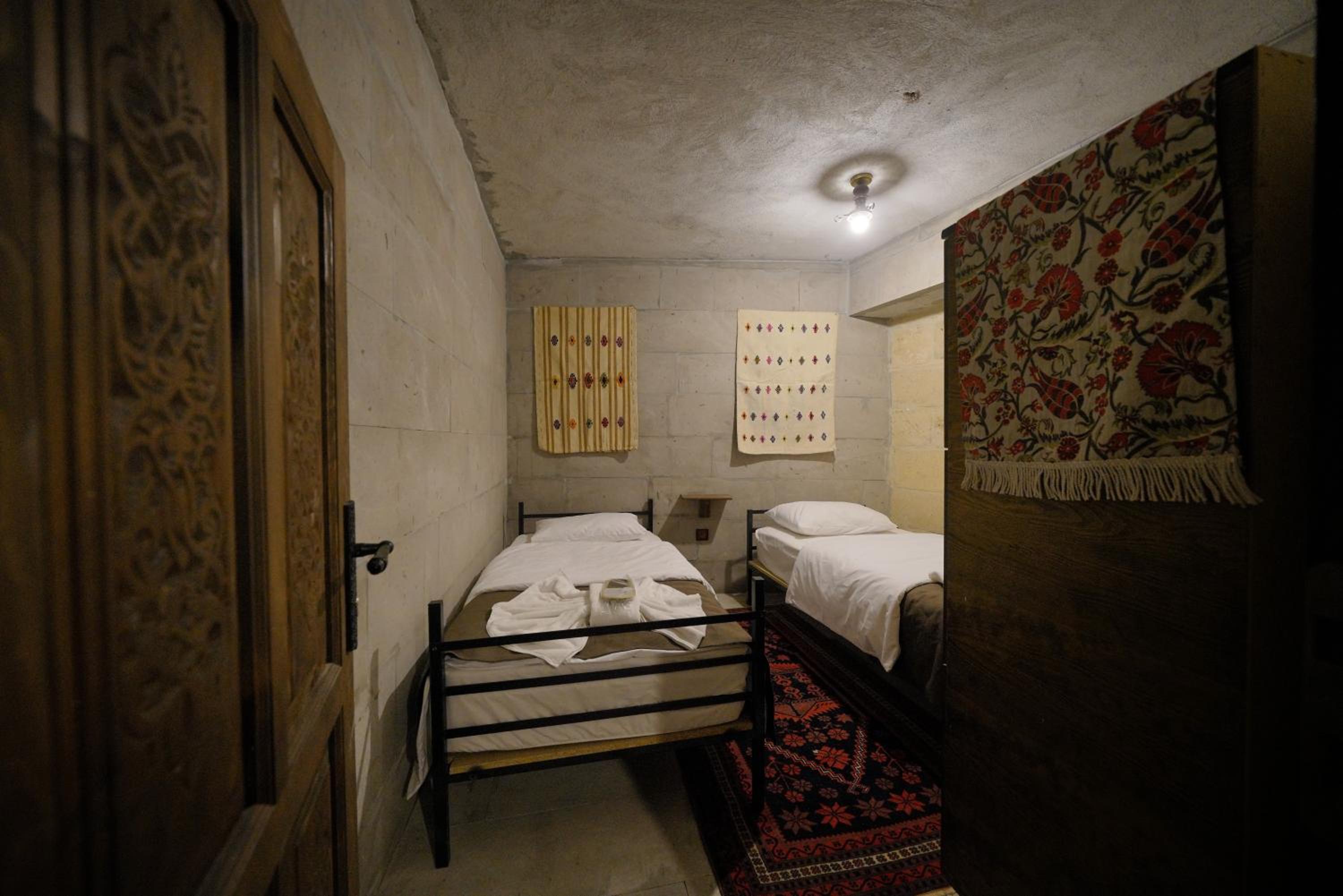 View Cave Hotel - Image 241