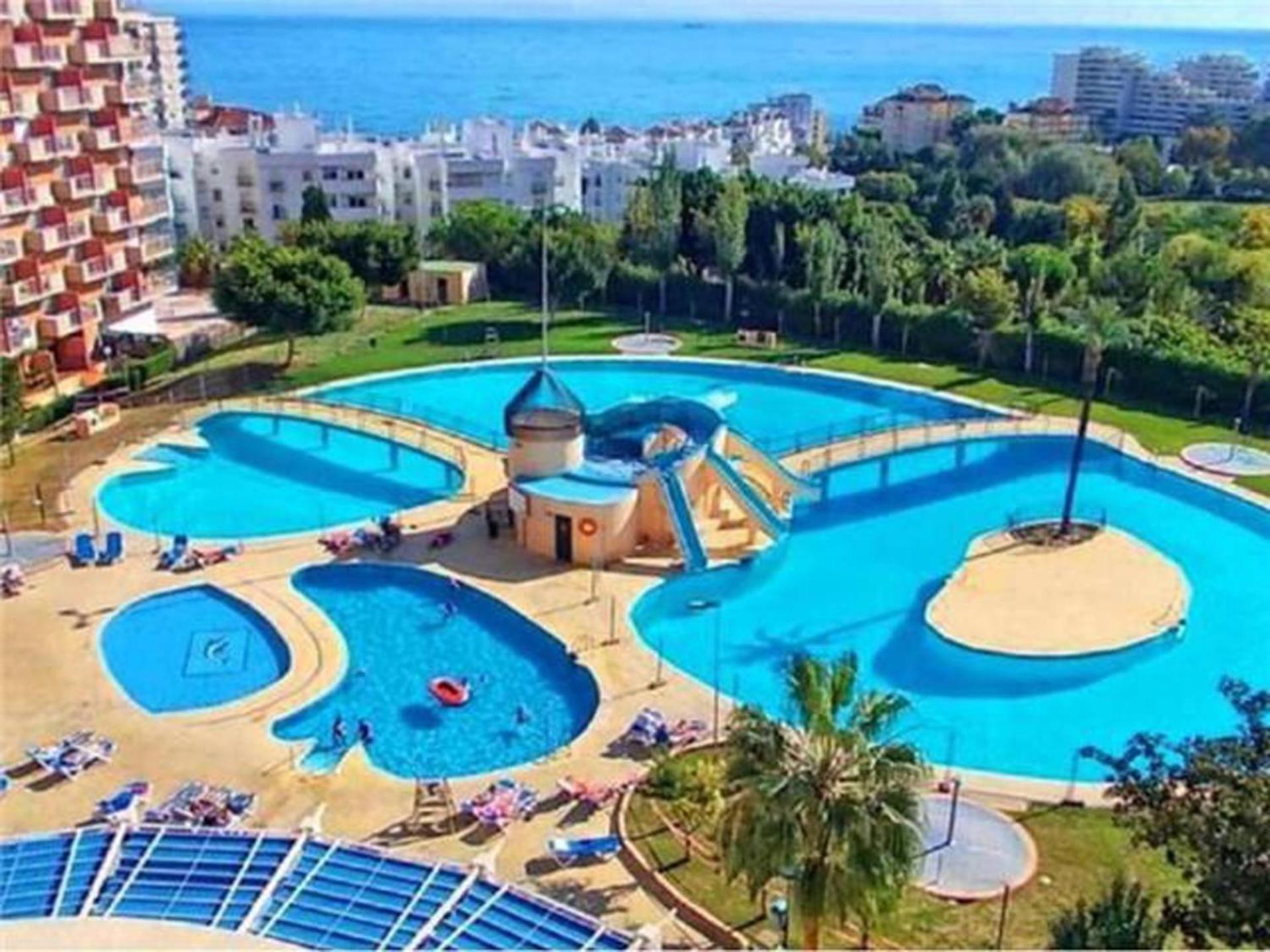 Golden Sunset Sea View Premium Apartment