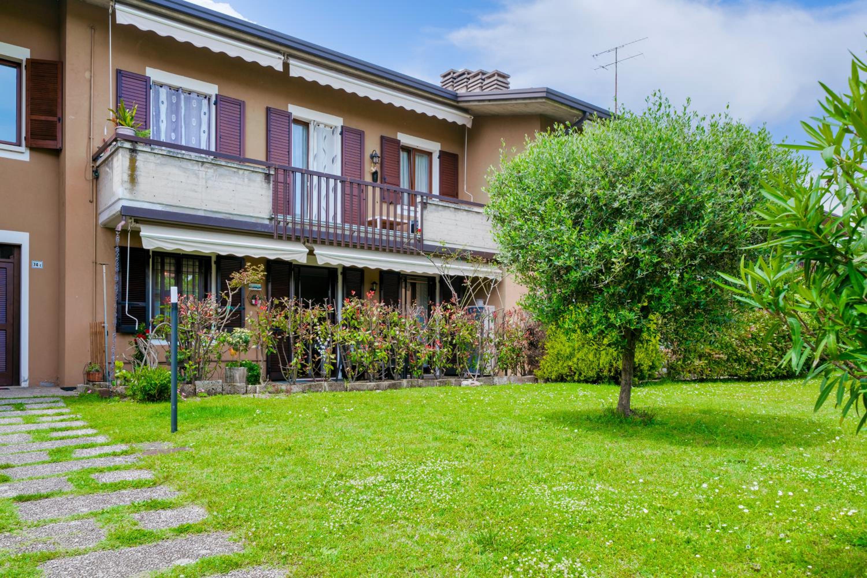 Casa Maria - trilocale con patio, garage e WiFi view 4