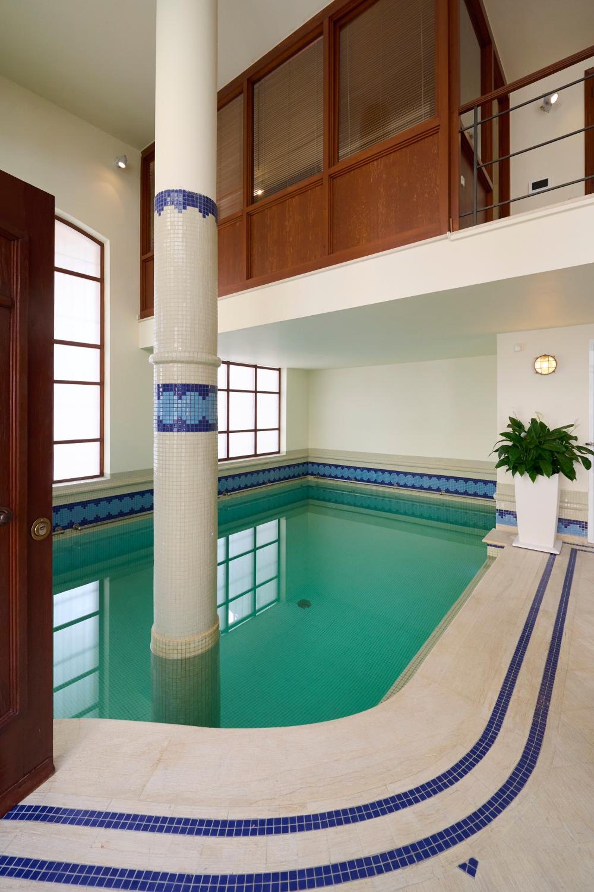 Ma Maison No8 Downtown Villa, Indoor Heated Pool