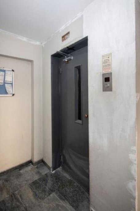 Small studio under Acropolis B! photo 4