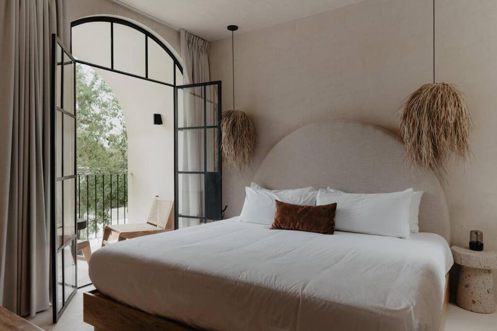 Casa Zebrina Designer Apartment
