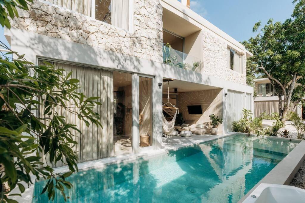 Casa Mazuri Jungle Villa view 5