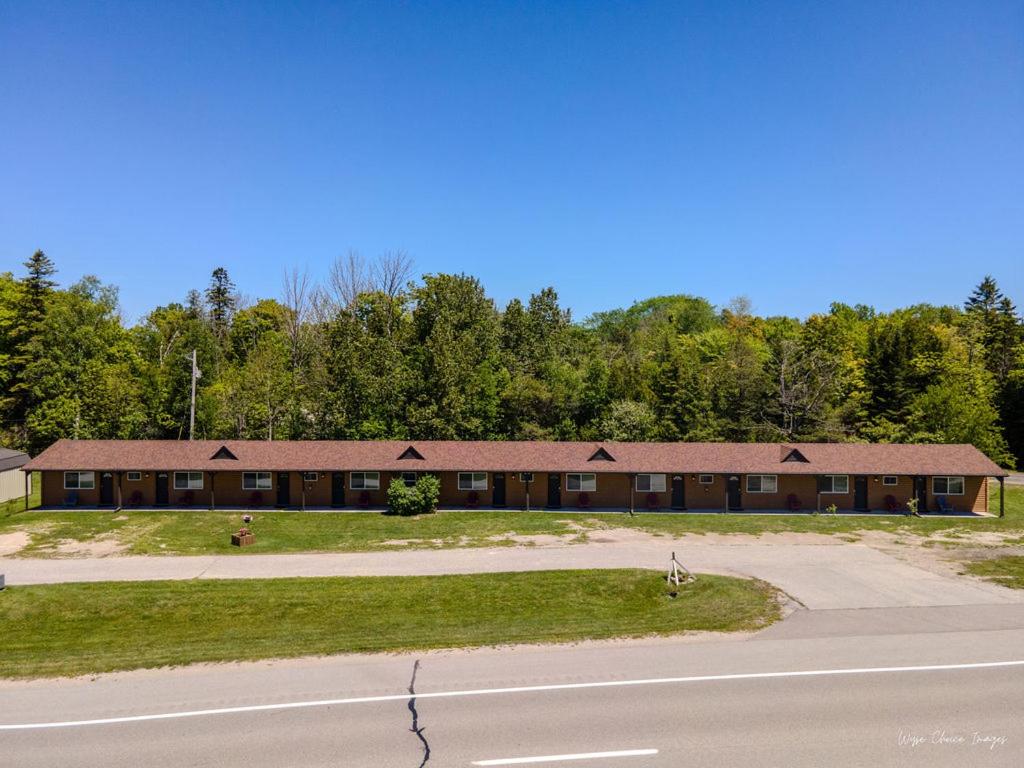 Hotel The Inn at Shady Pines - Image 1