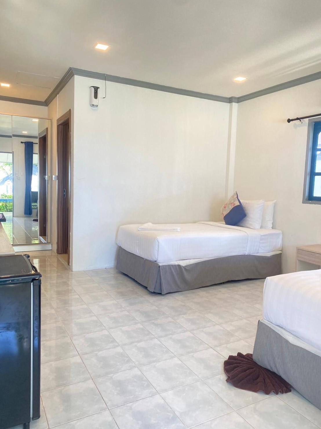 Sunset Beach Villas