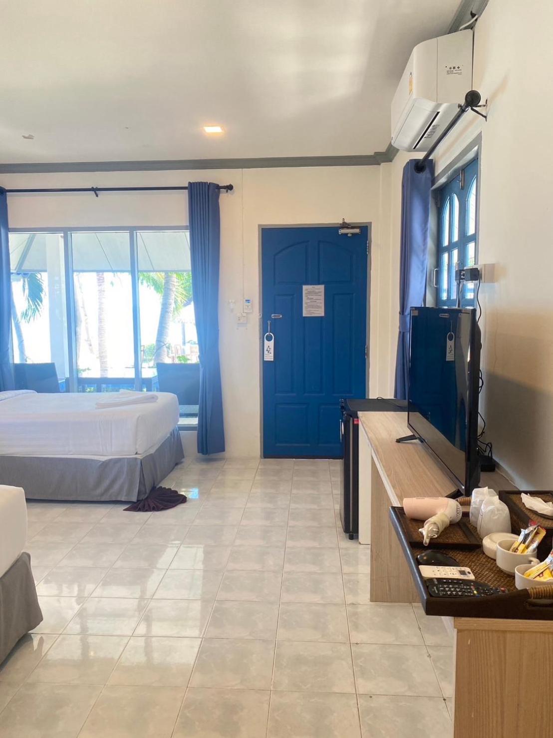 Sunset Beach Villas