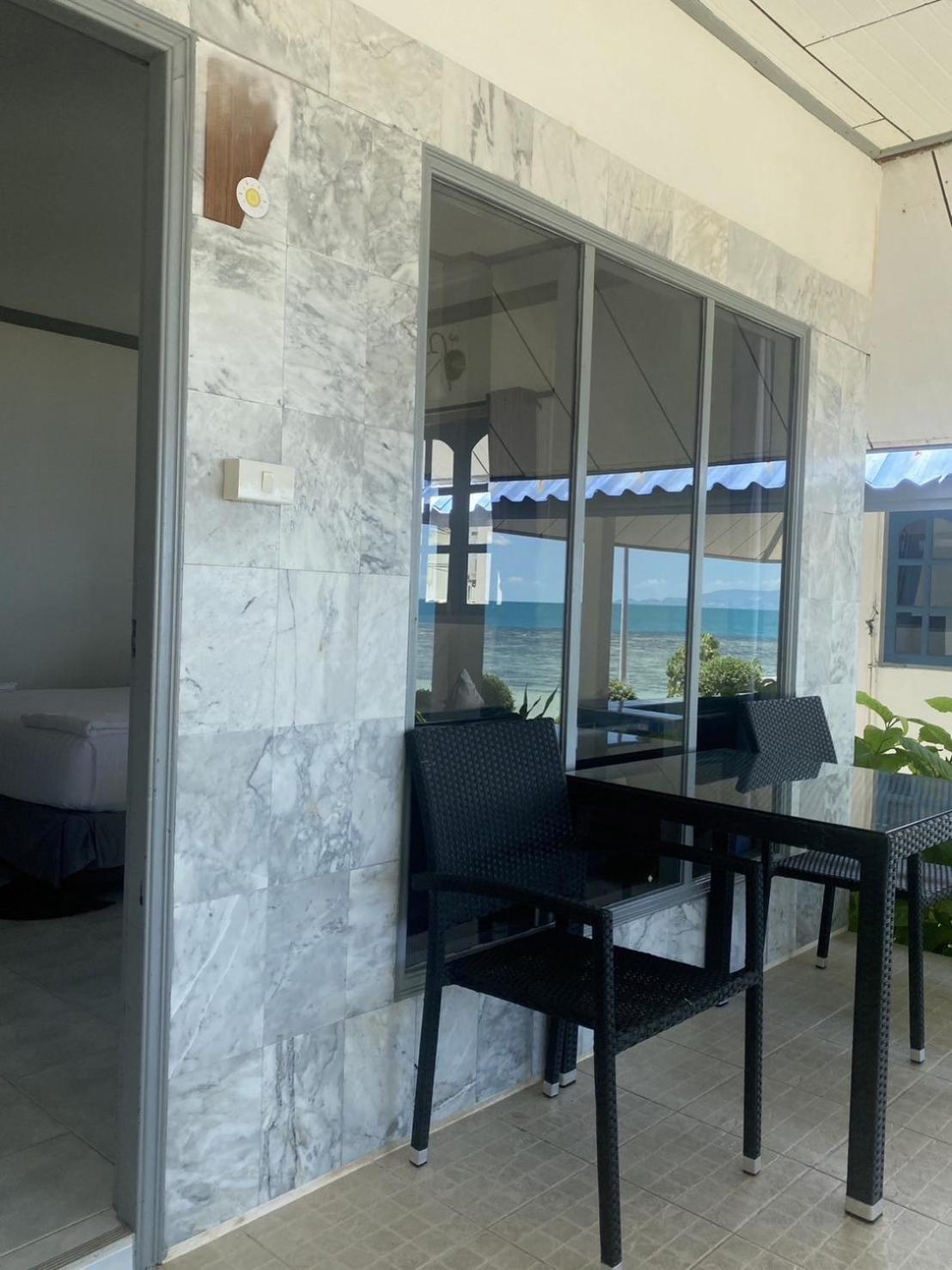 Sunset Beach Villas