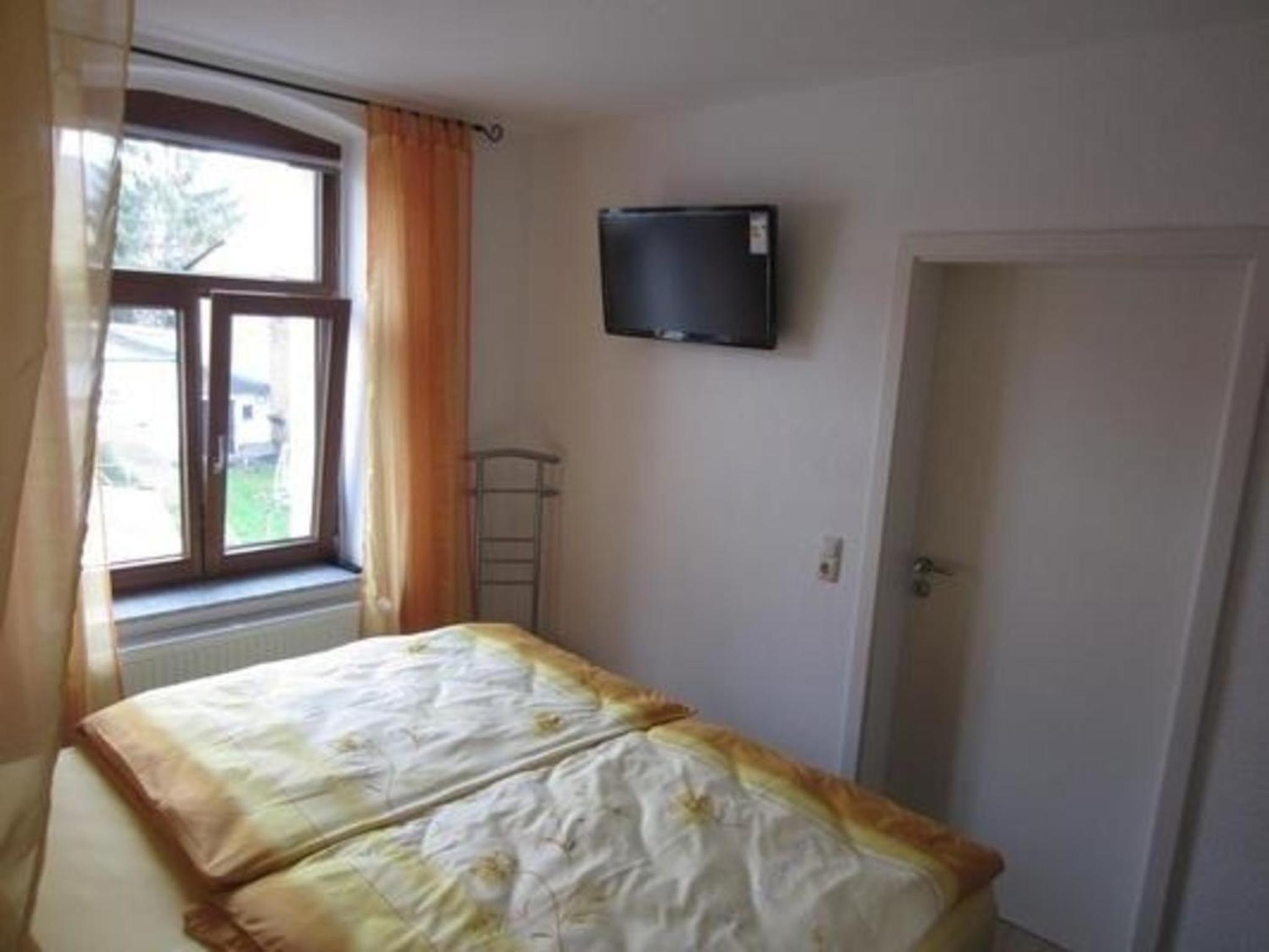 Nette Wohnung in Thale mit Garten, Terrasse und Grill view 2