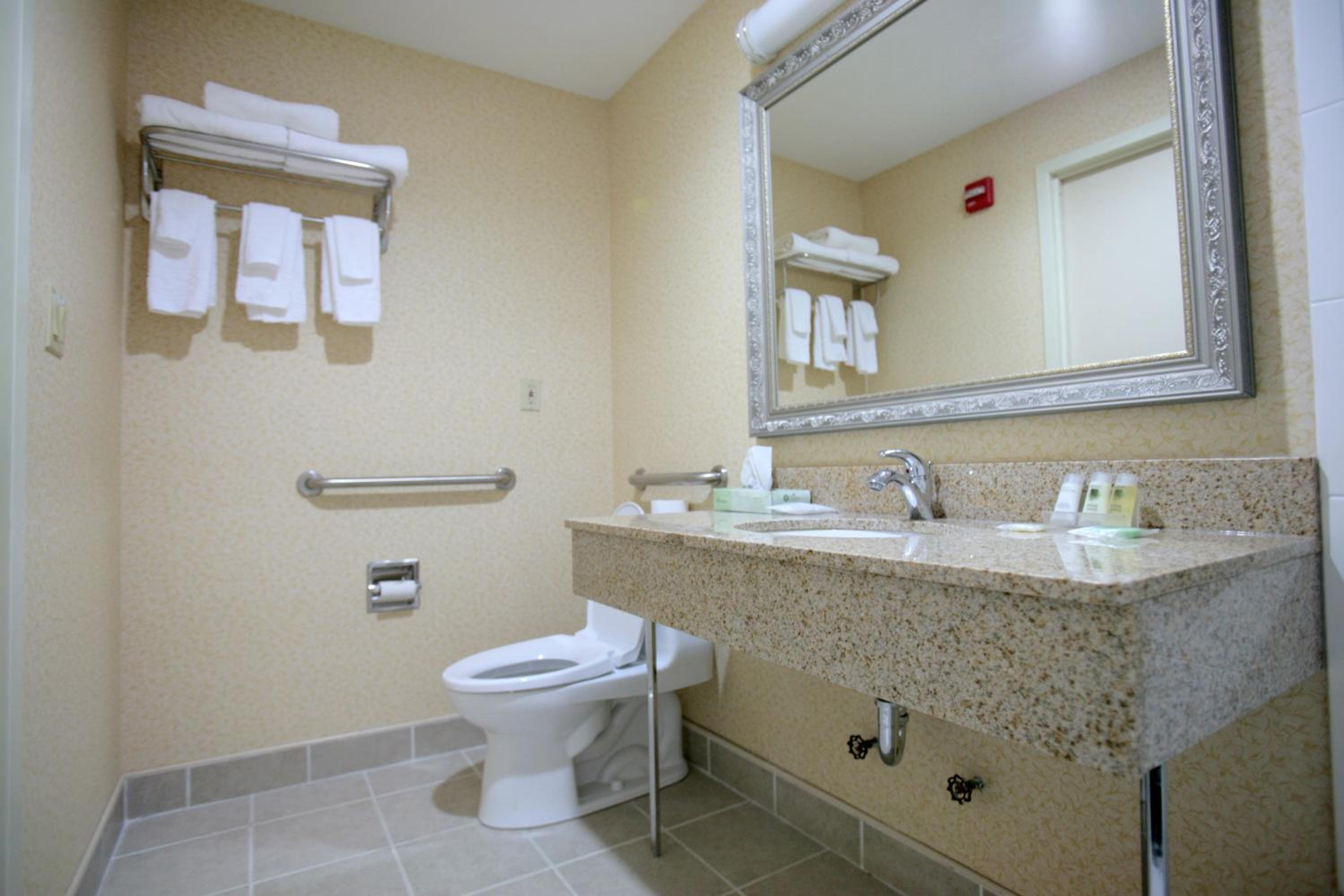 Corona Hotel New York - LaGuardia Airport - Property Image 11