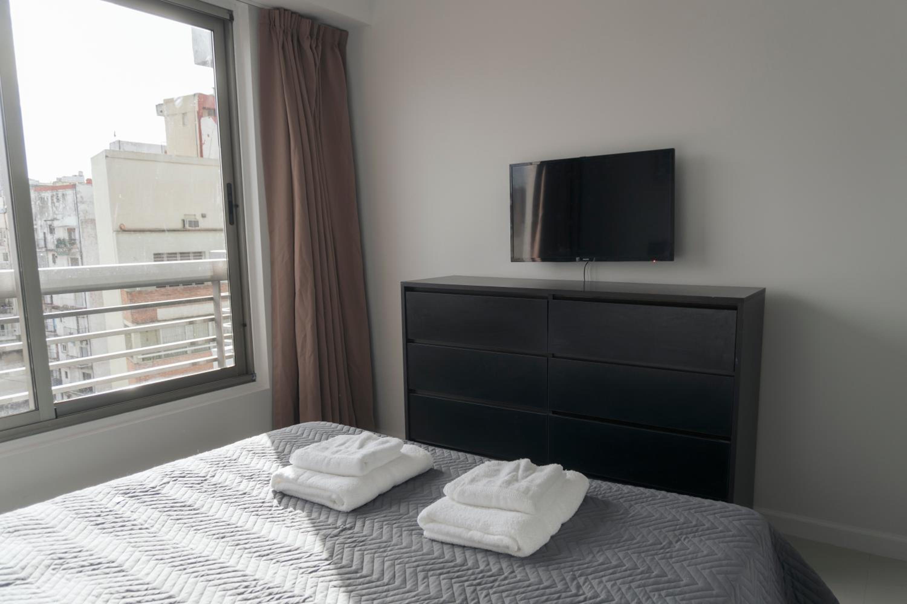 Palermo Apartamento Torre Topacio 2 Ambientes Premium con Baño, toilette y cochera